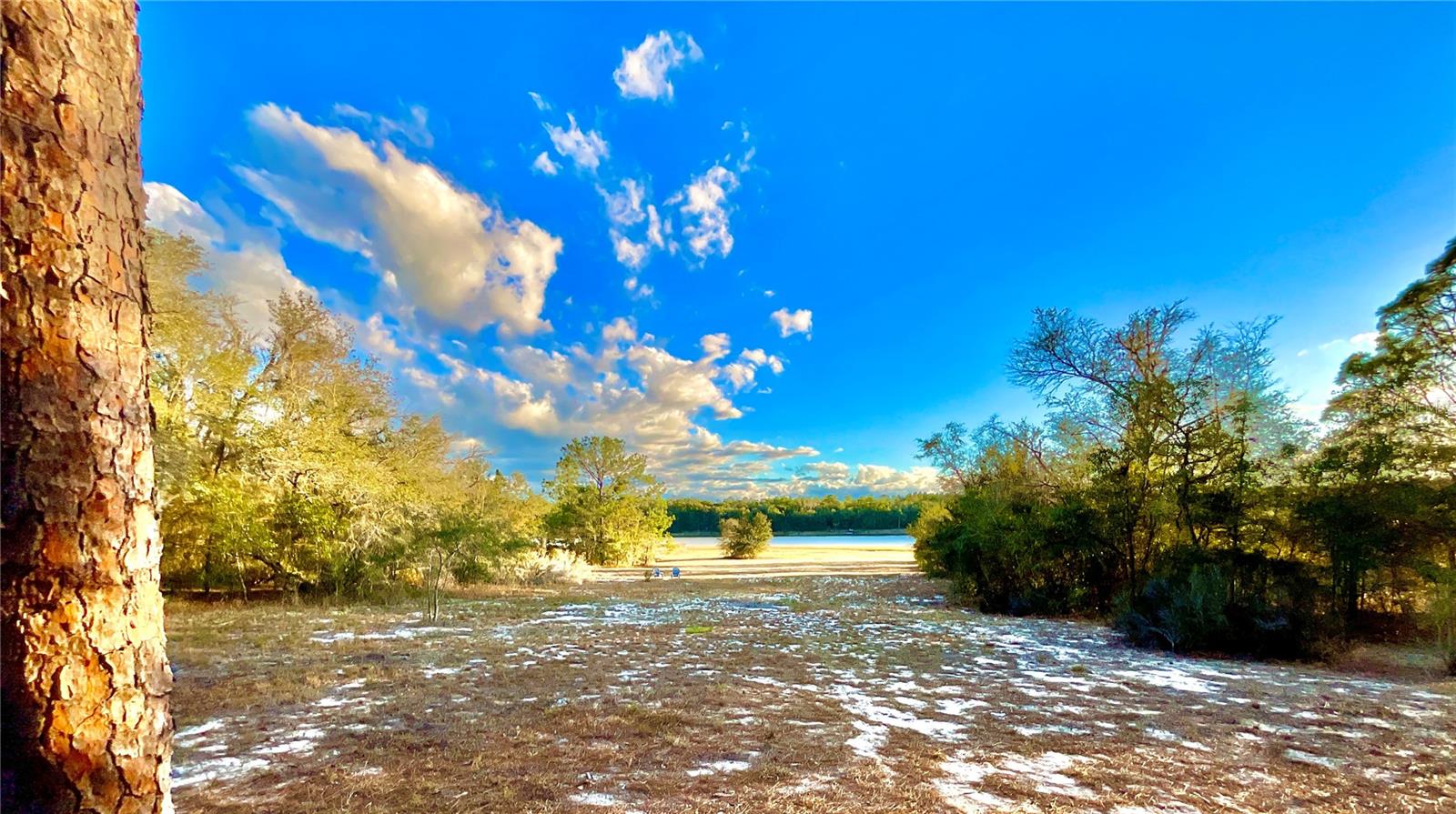 WEST LAKE MANOR - Residential