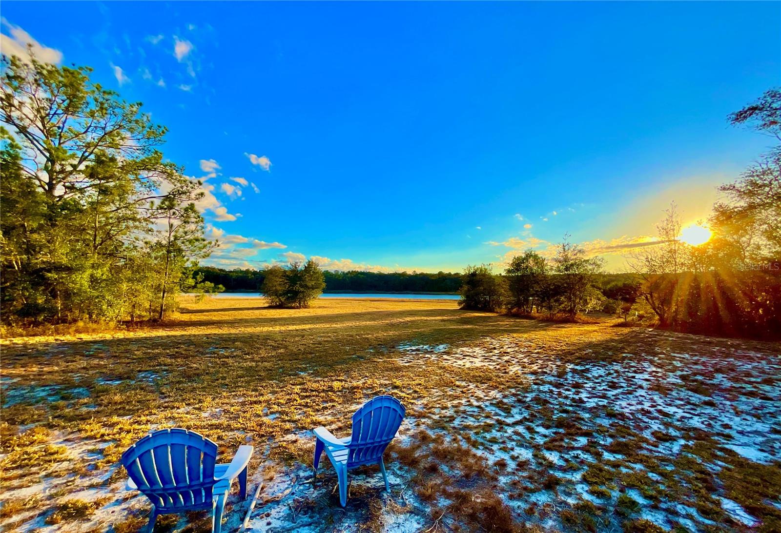 WEST LAKE MANOR - Residential