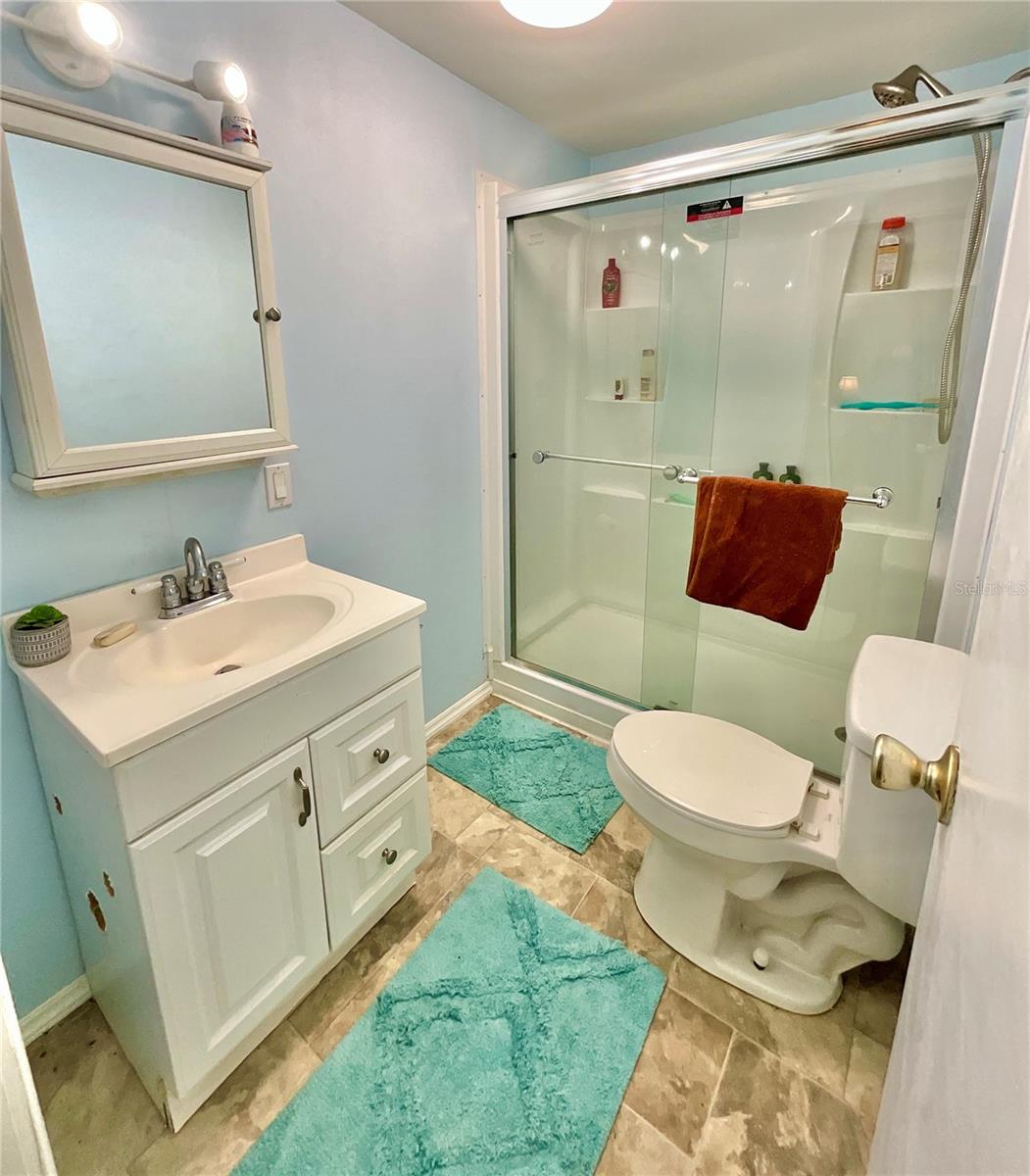 WEST LAKE MANOR - Residential