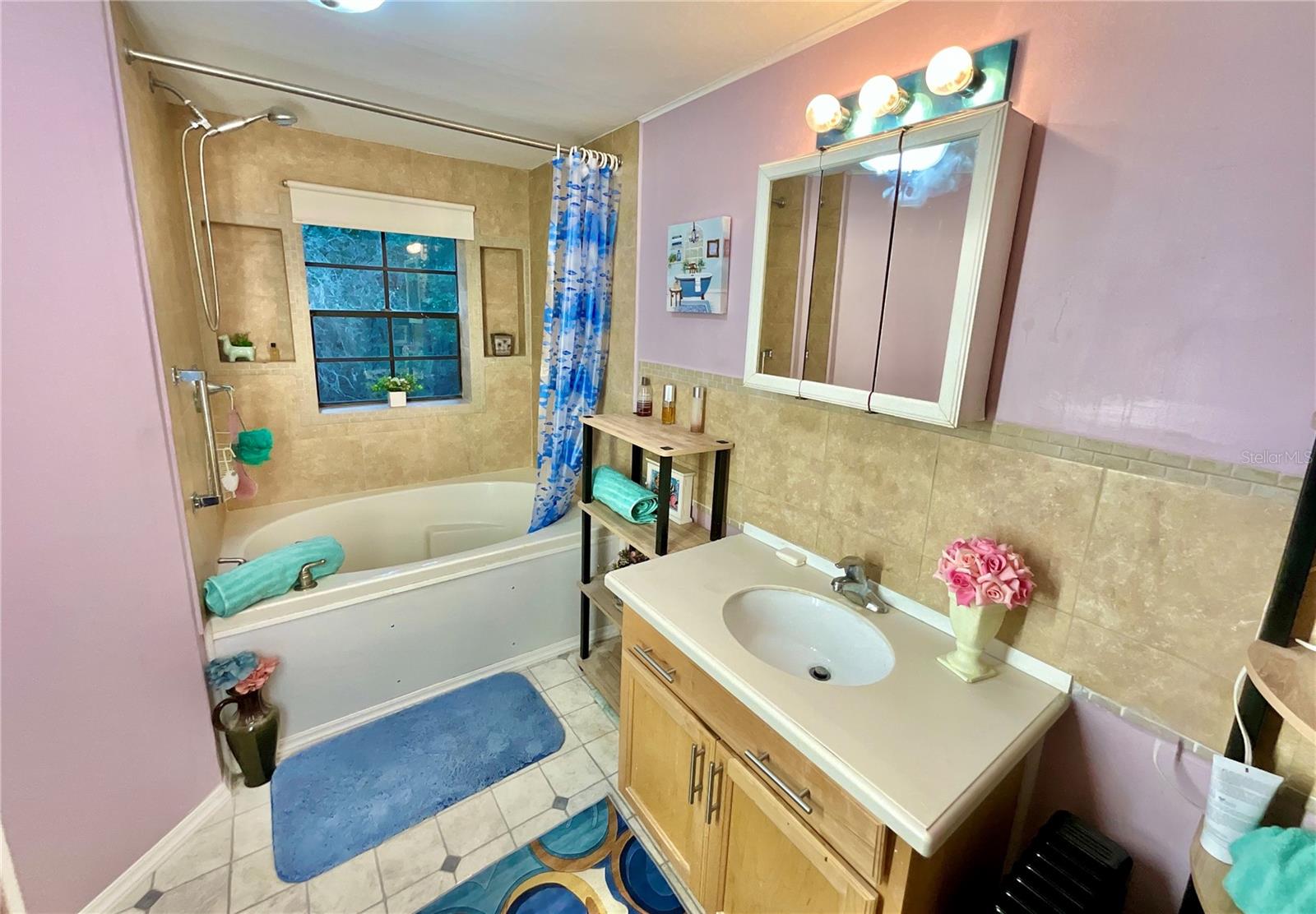 WEST LAKE MANOR - Residential