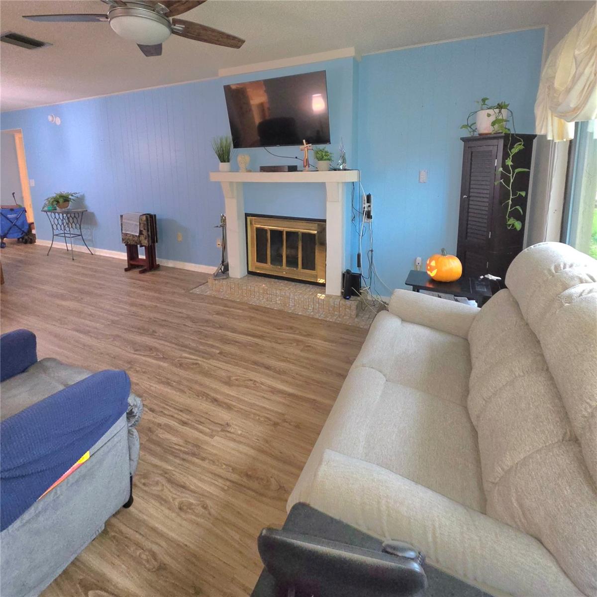 2101 SUNSET POINT ROAD 2603