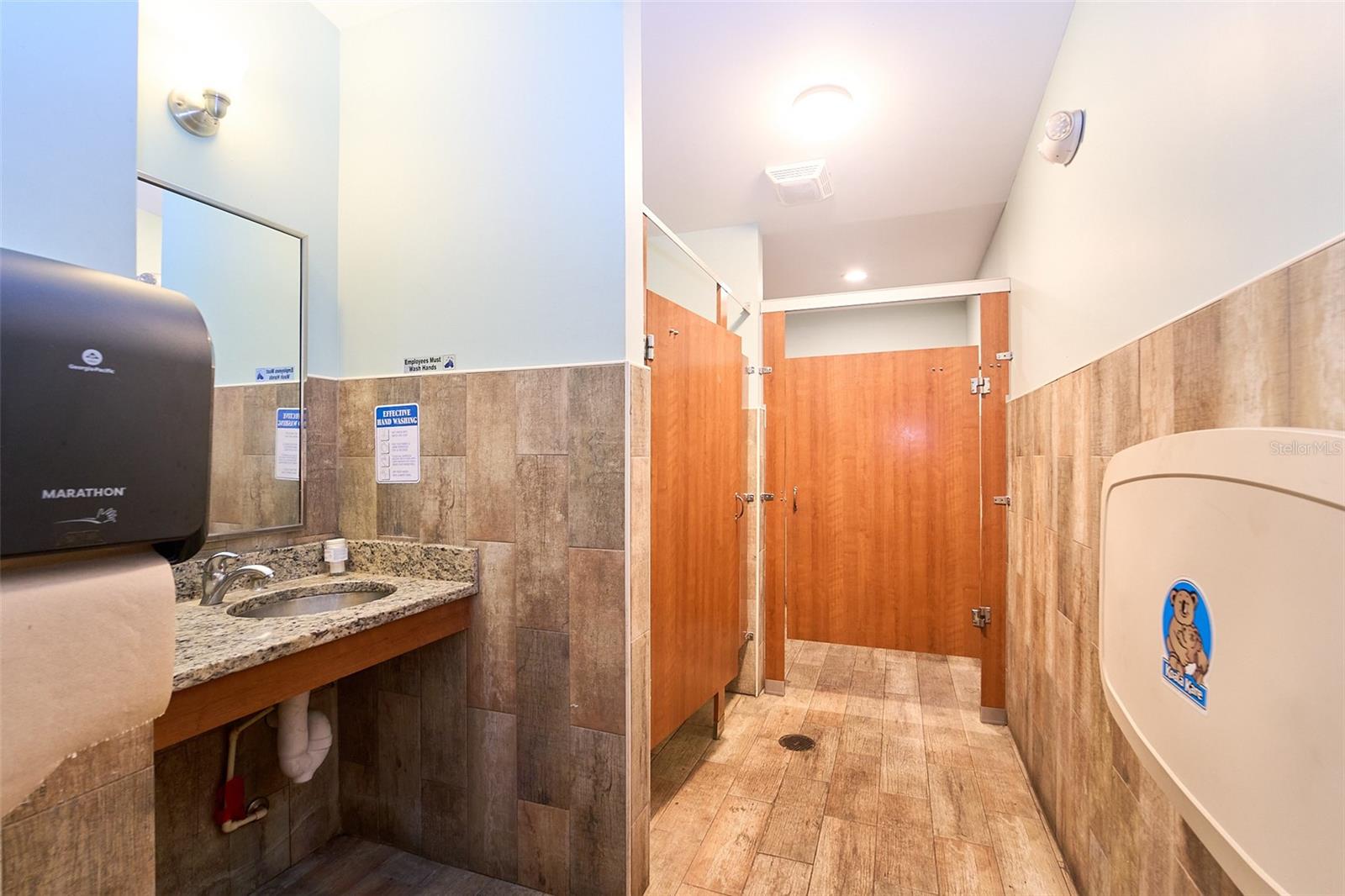 UNPLATTED - Commercial Sale