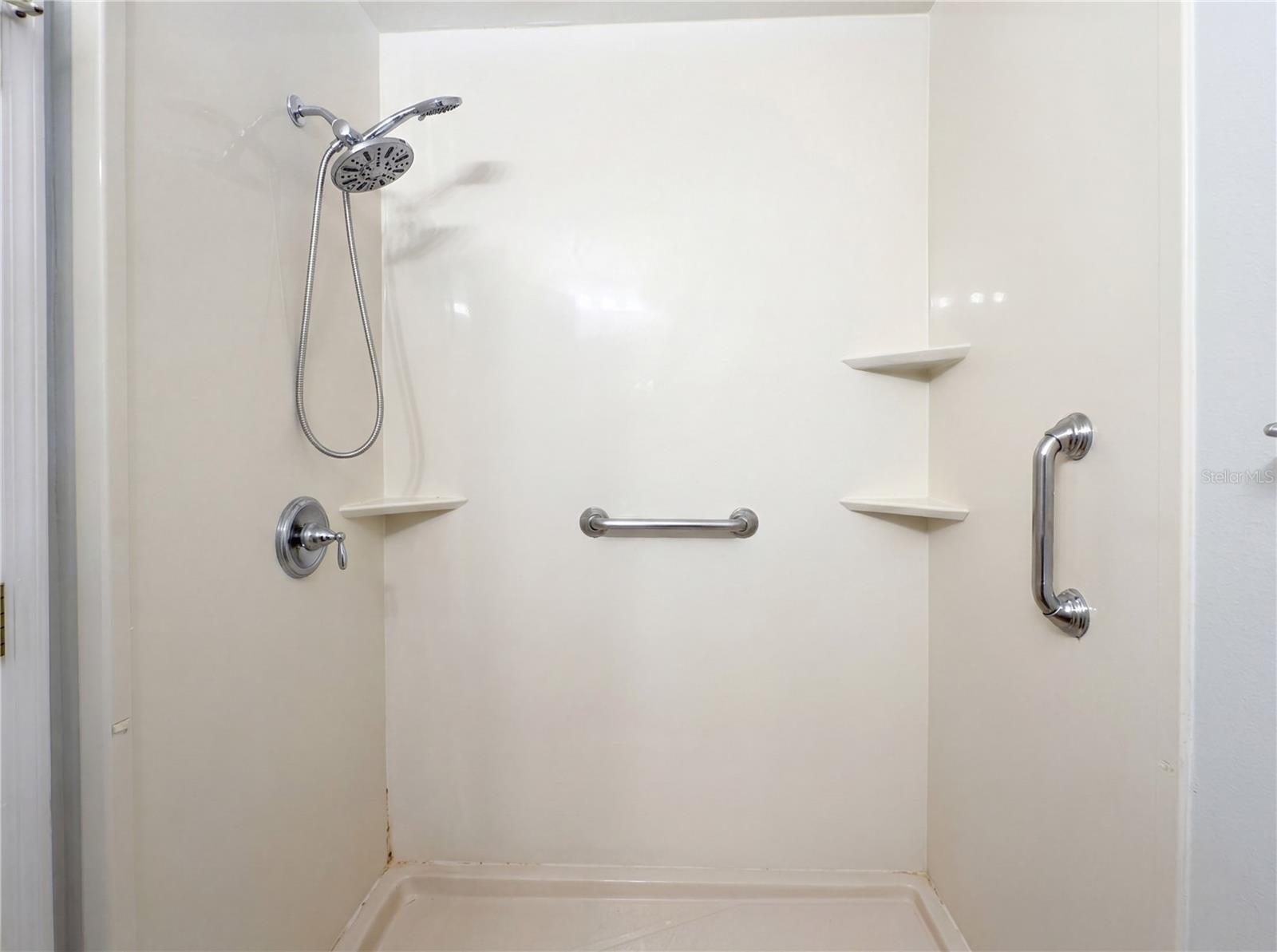 DELTONA LAKES UNIT 71 - Residential