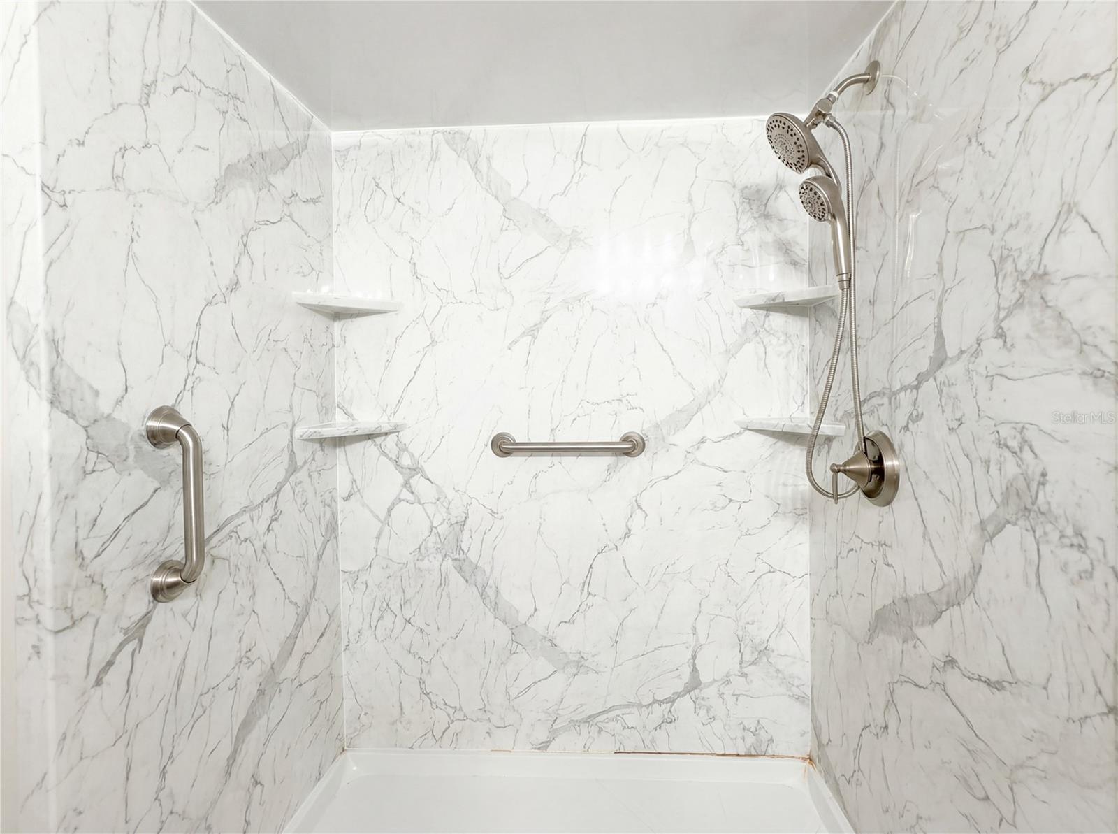 DELTONA LAKES UNIT 71 - Residential