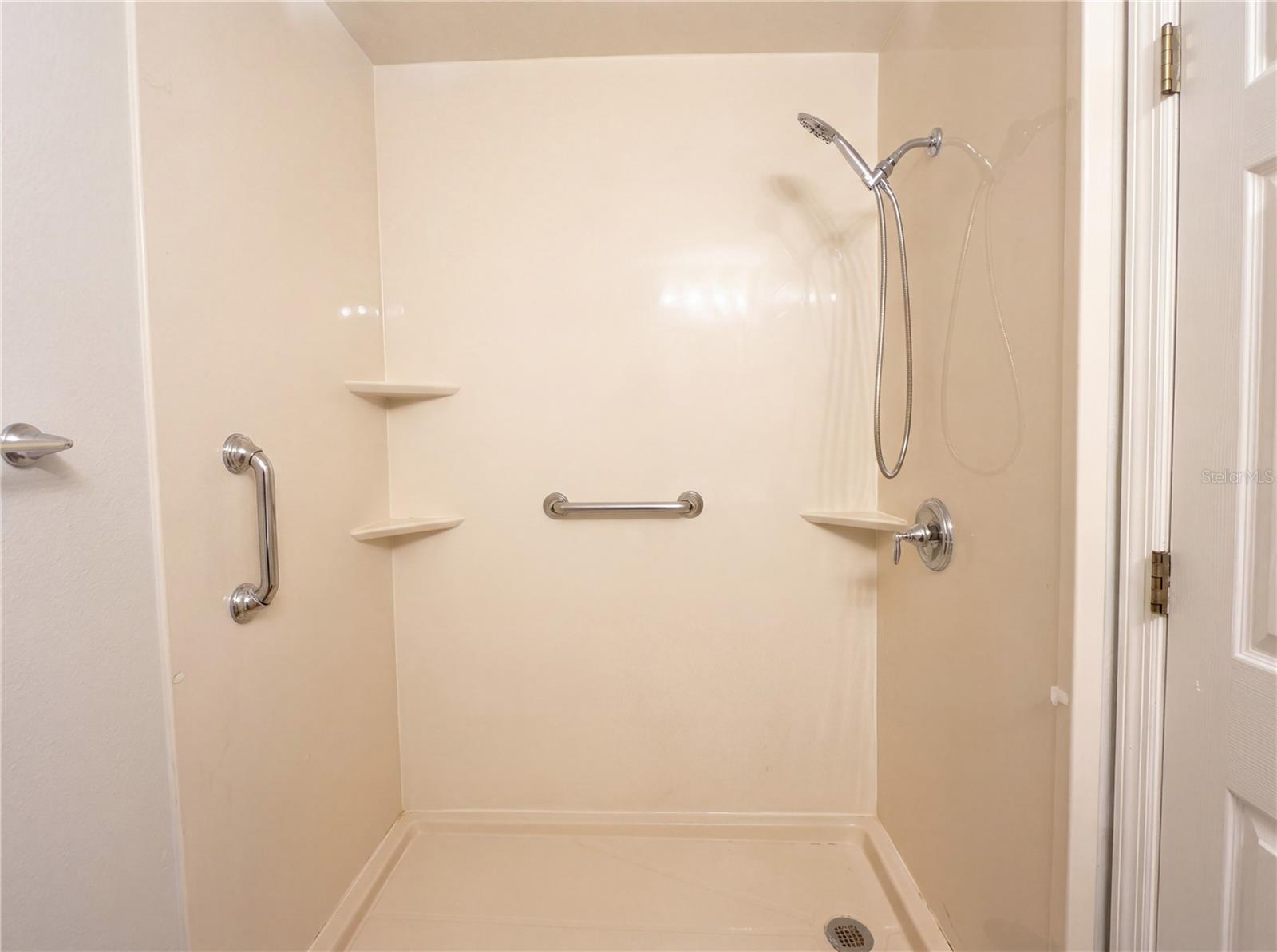 DELTONA LAKES UNIT 71 - Residential