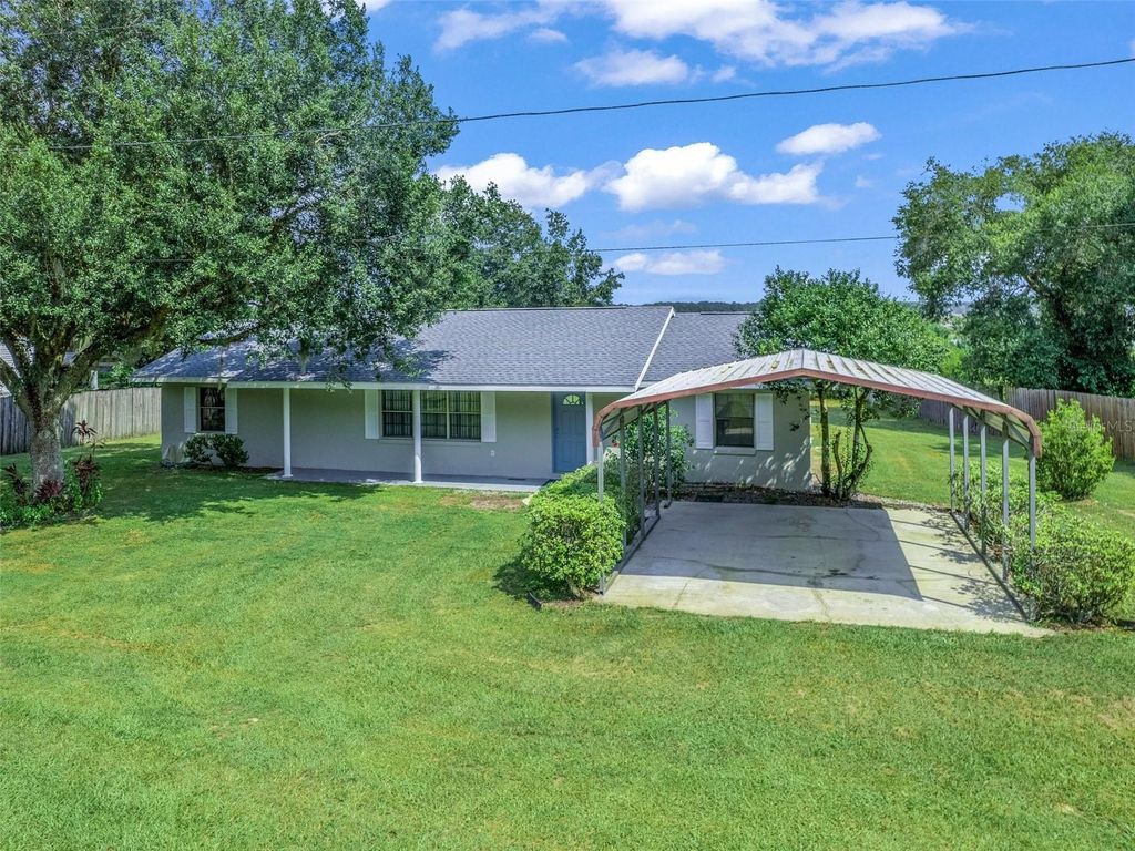 Photo of 11495 SE 121st Lane Road, Belleview, FL 34420 (MLS # G5108195)