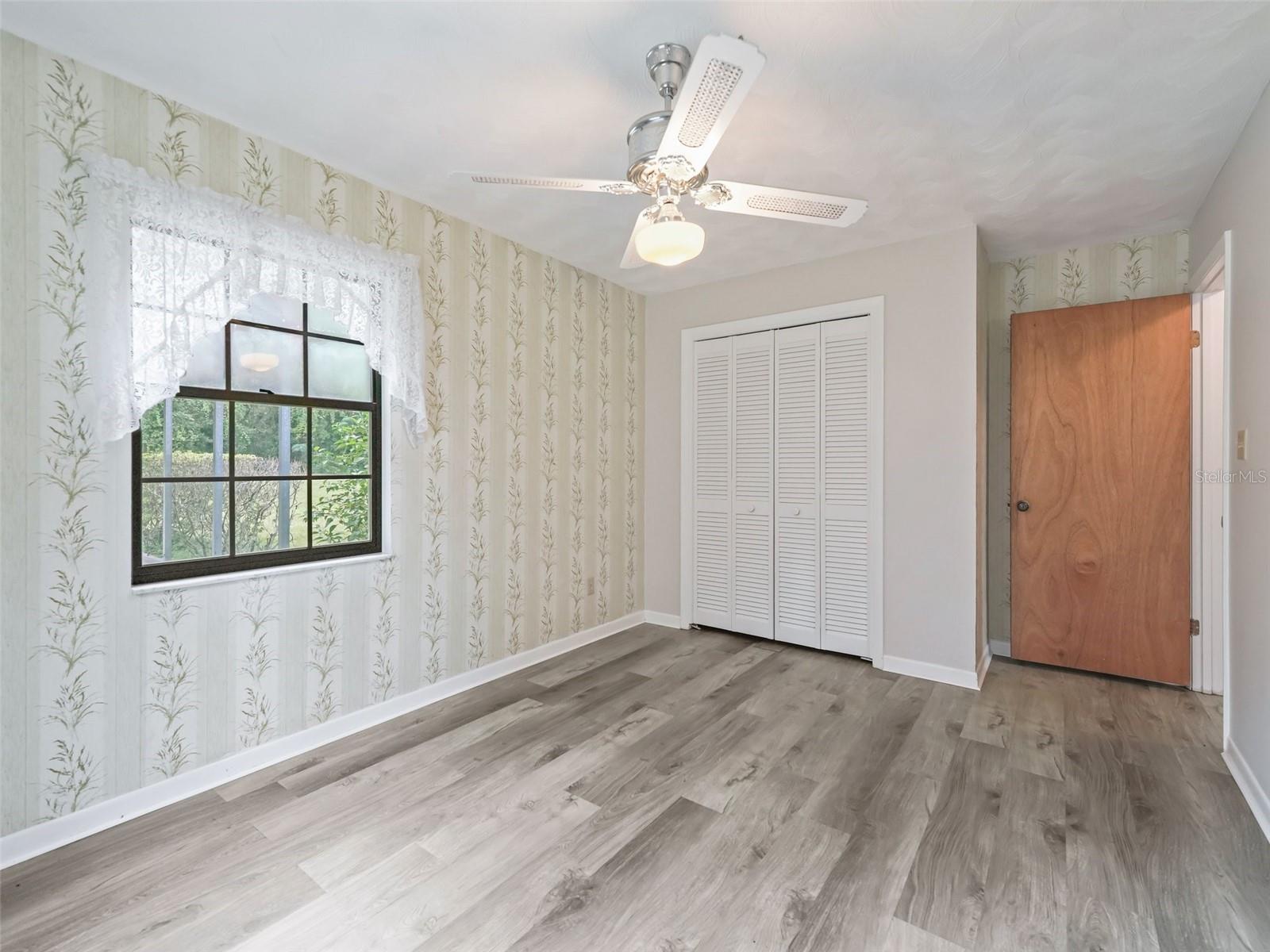 MAC REEVES - Residential