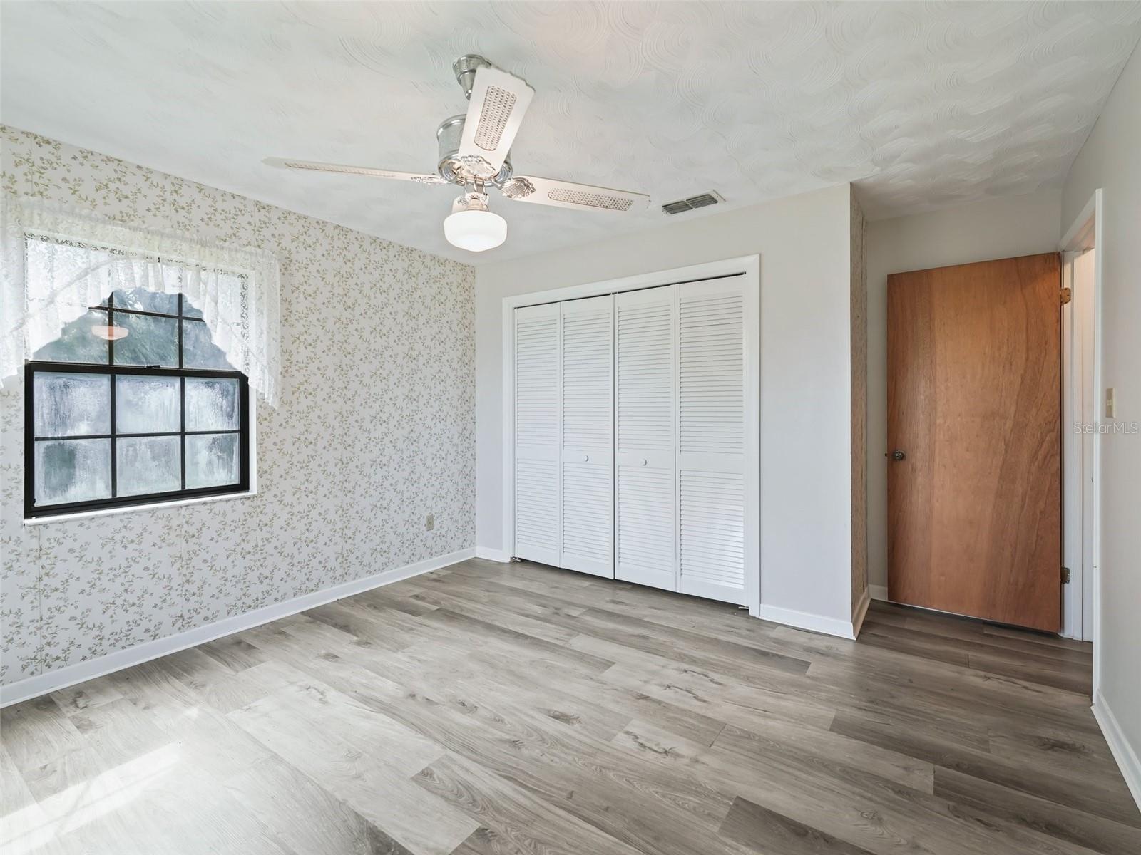 MAC REEVES - Residential