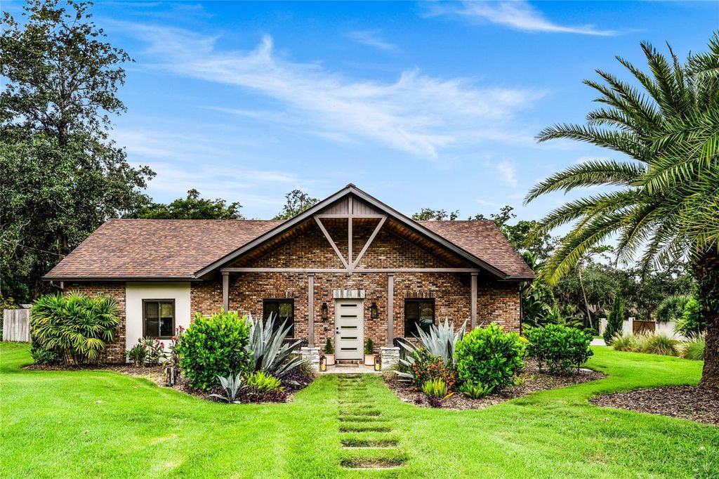 Photo of 113 Tarrytown Trail, Longwood, FL 32750 (MLS # O6339859)