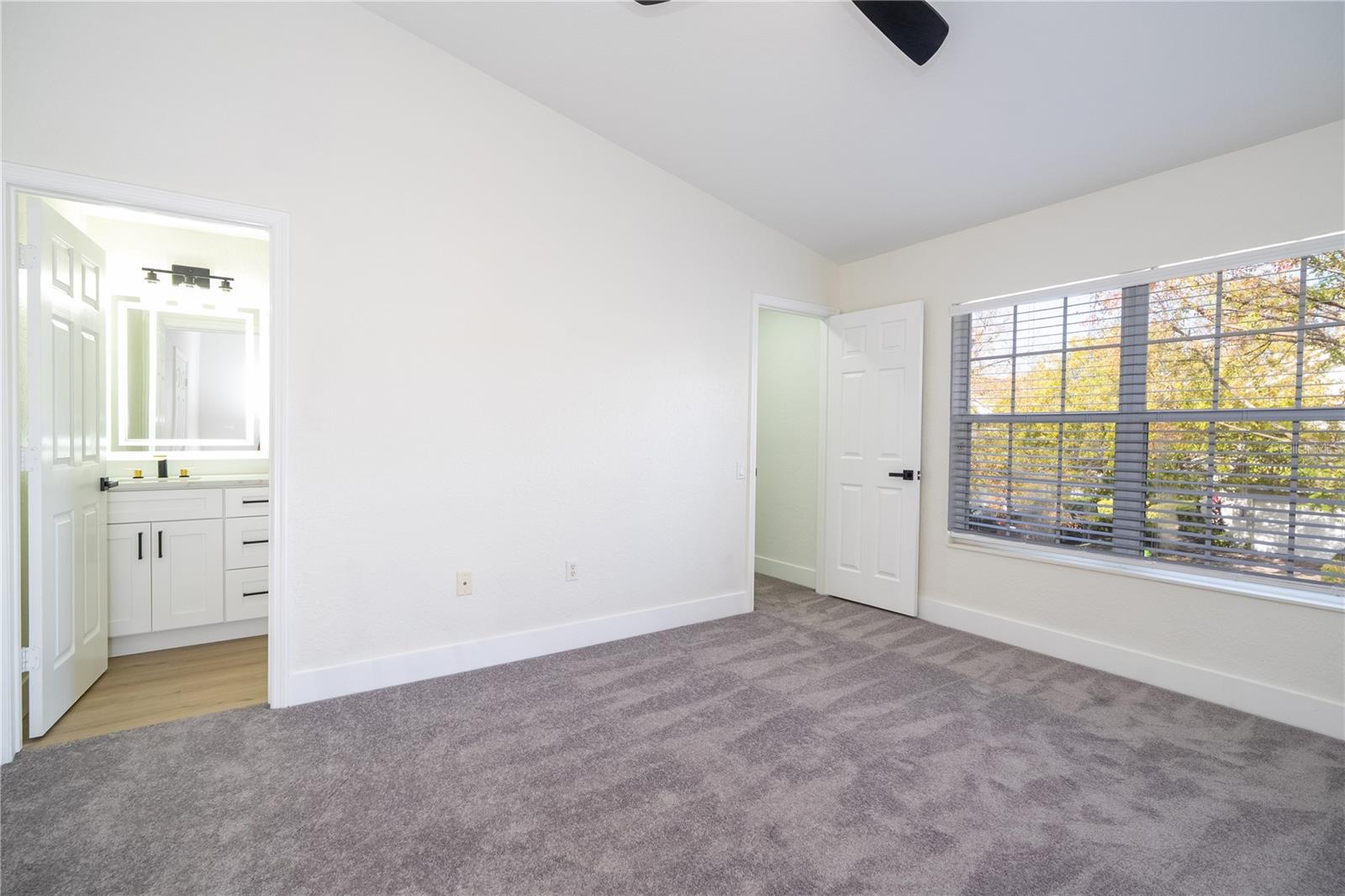 VISTAS/PHILLIPS COMMONS - Residential