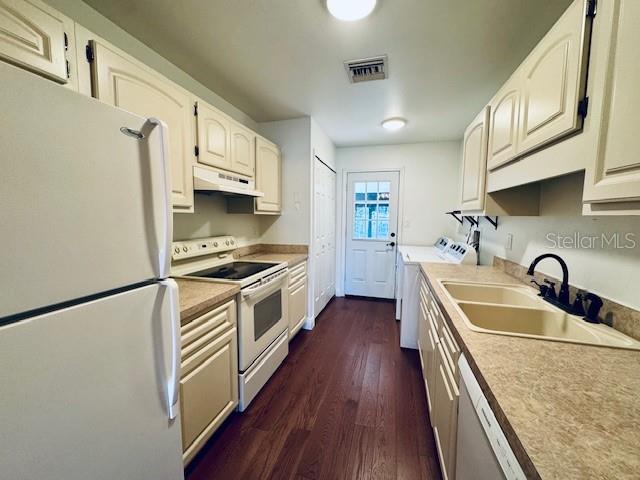 MOUNT DORA PARK VILLAS UNIT 01 - Residential