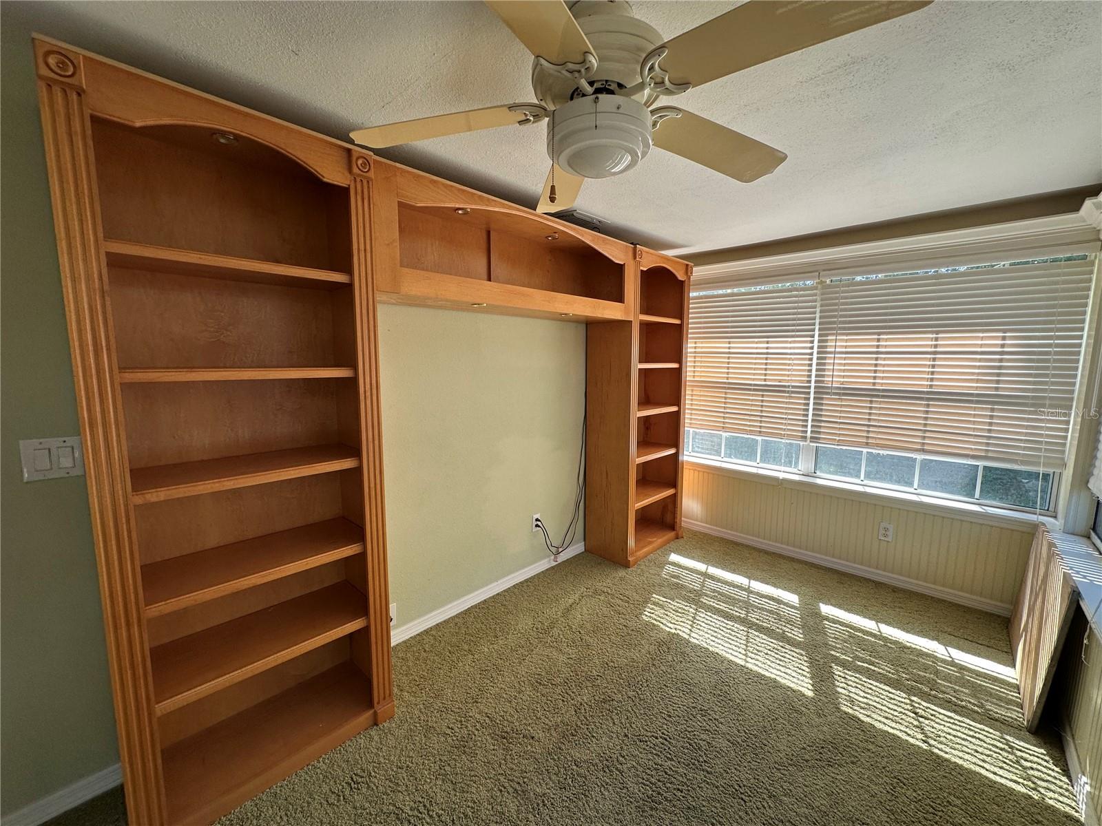 PLANTATION ESTATES UNIT 02 - Residential