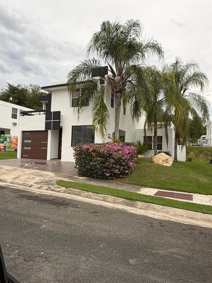 JARDIN DORADO - Residential