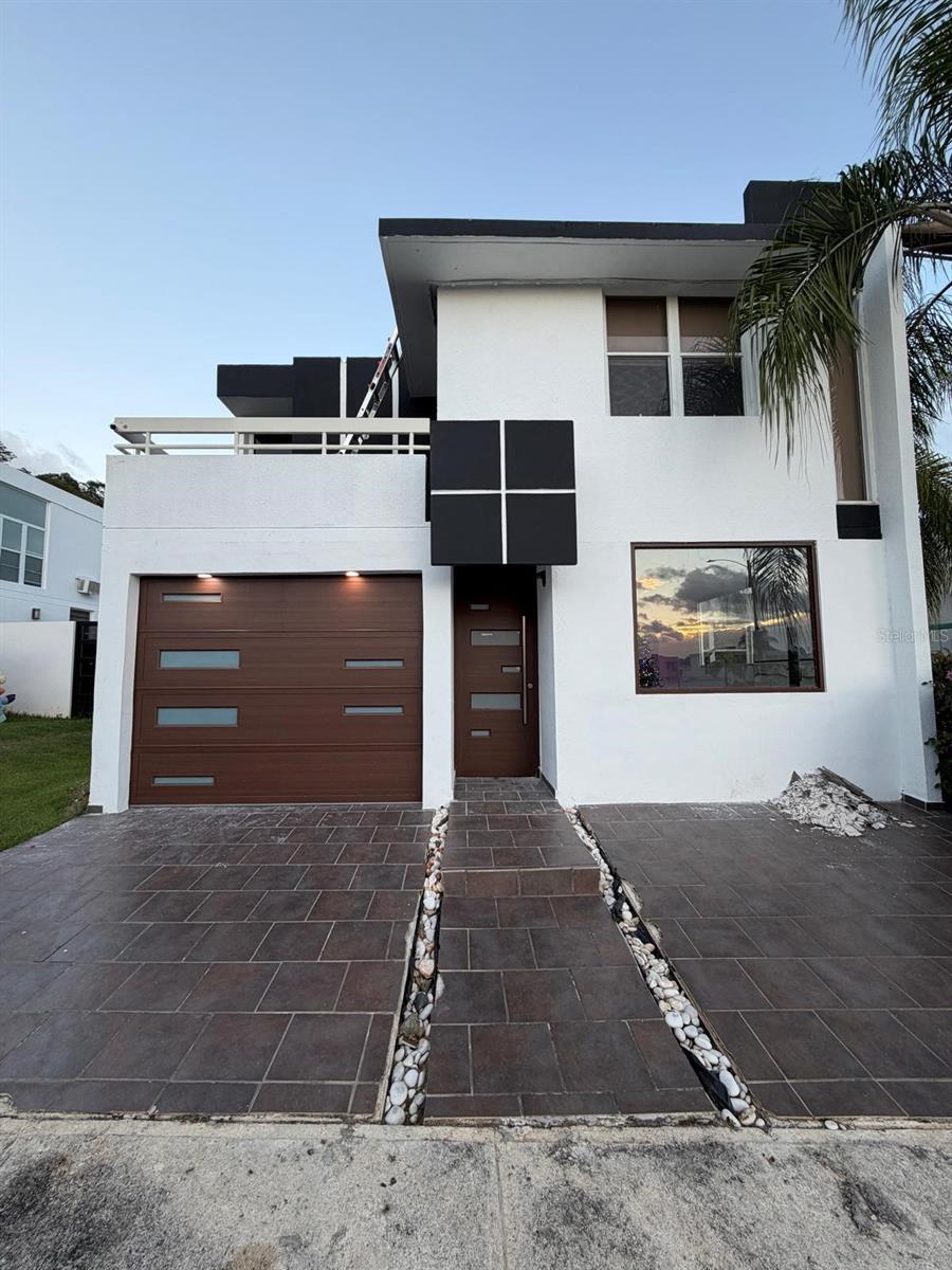 JARDIN DORADO - Residential