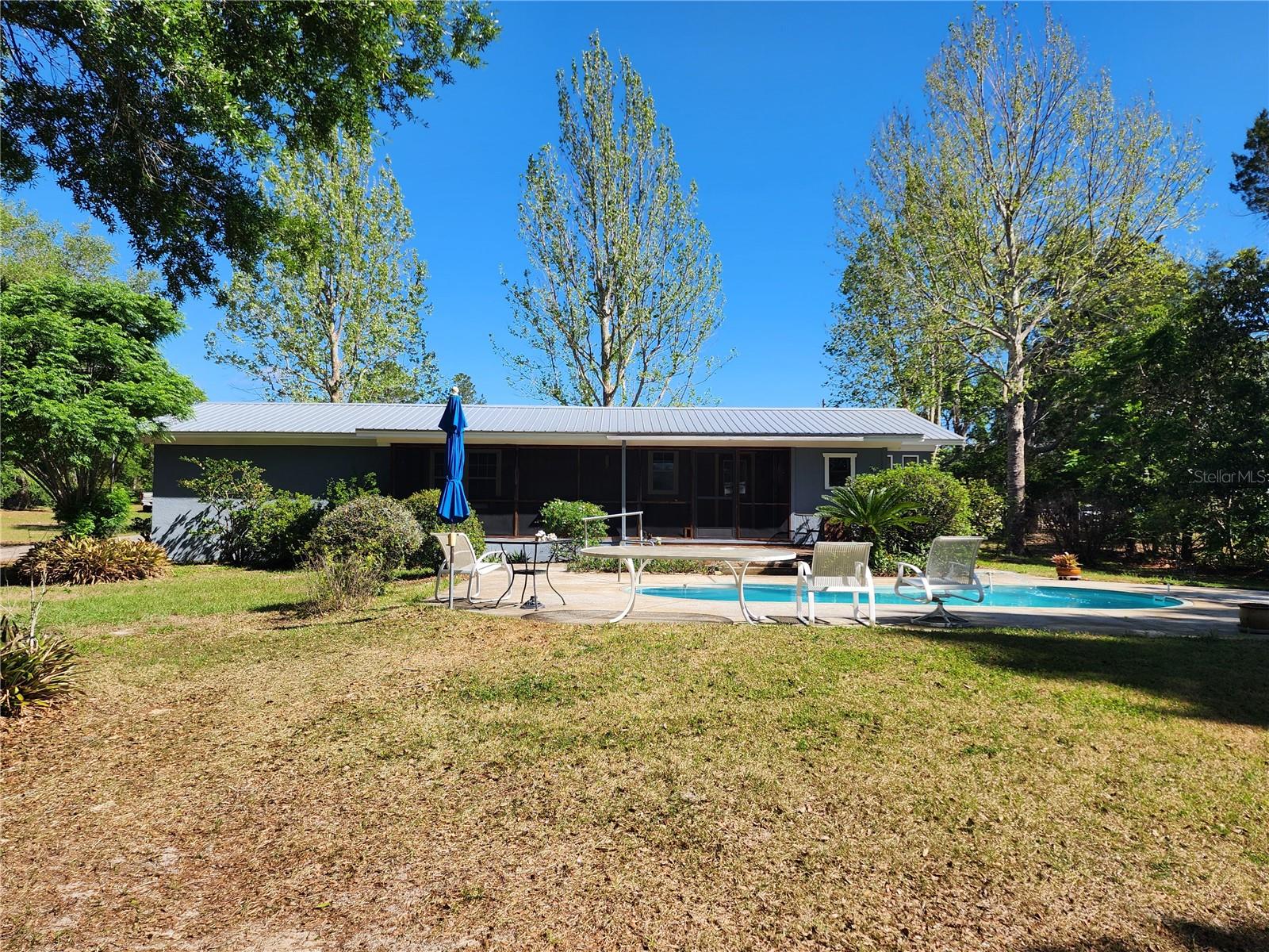 SENECA CROSSON & JEWETTS ADD - Residential