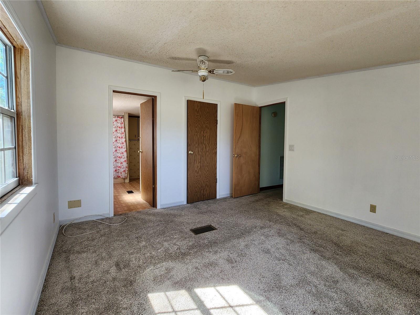 SENECA CROSSON & JEWETTS ADD - Residential