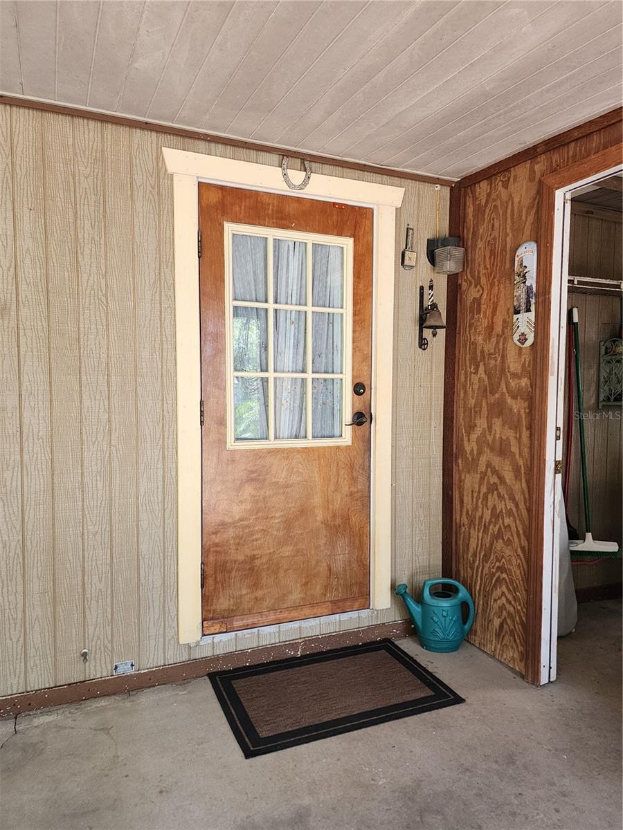 SENECA CROSSON & JEWETTS ADD - Residential