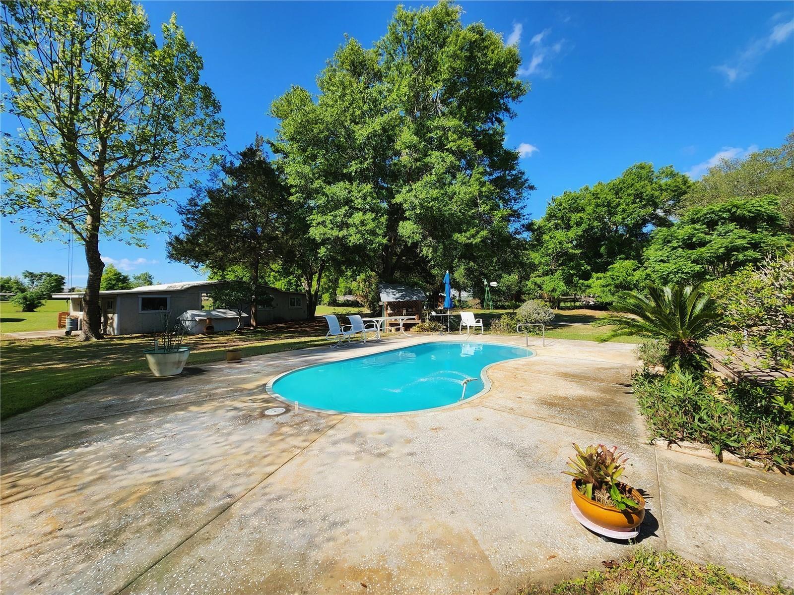 SENECA CROSSON & JEWETTS ADD - Residential