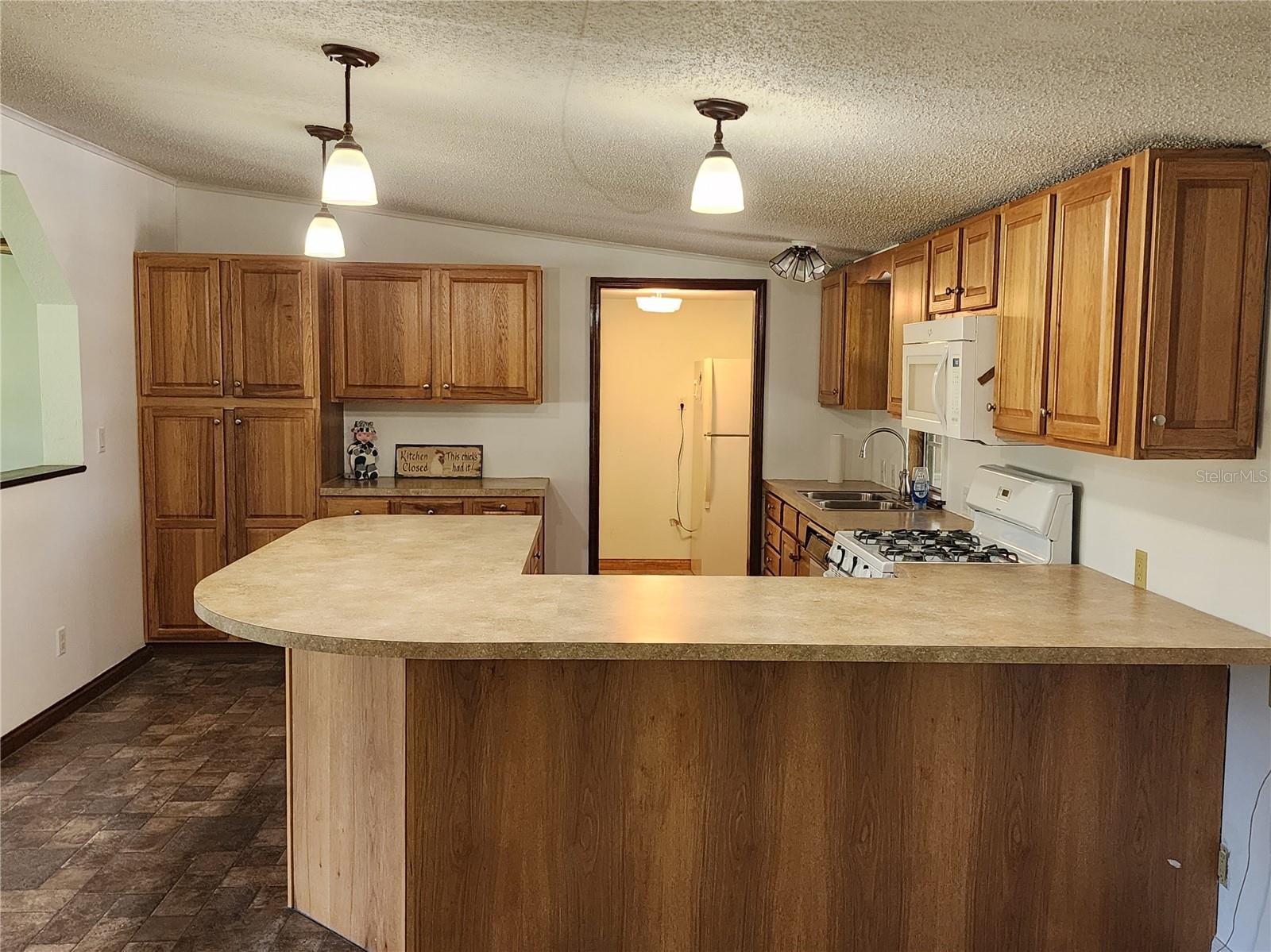 SENECA CROSSON & JEWETTS ADD - Residential