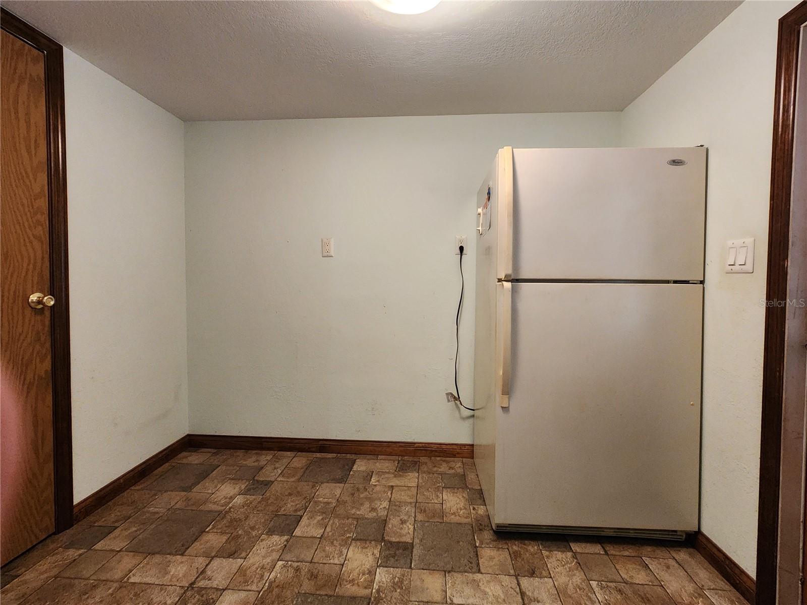 SENECA CROSSON & JEWETTS ADD - Residential