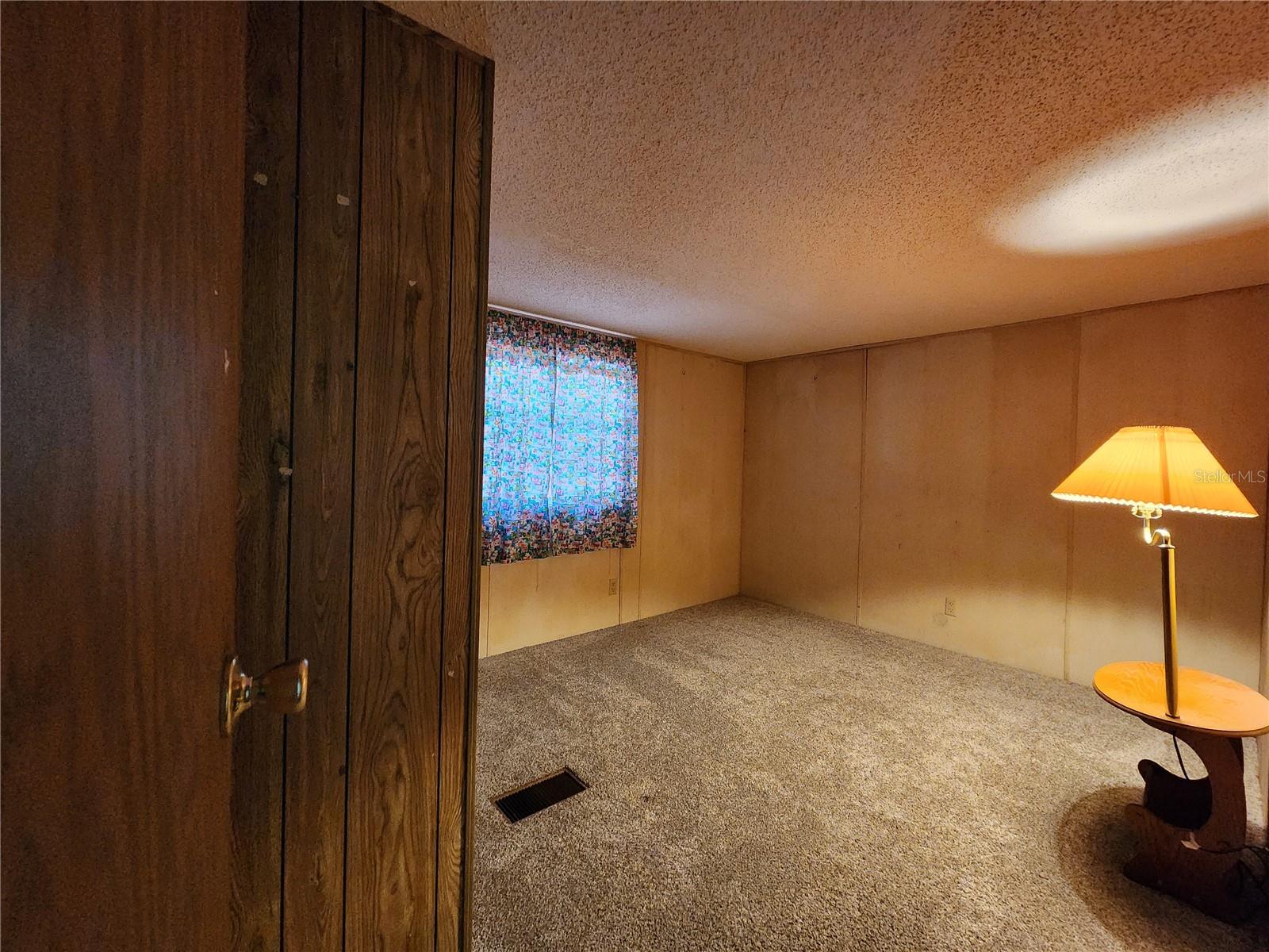 SENECA CROSSON & JEWETTS ADD - Residential