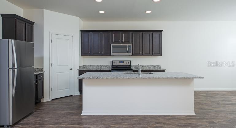 Coastal Woods Un B1 - Residential