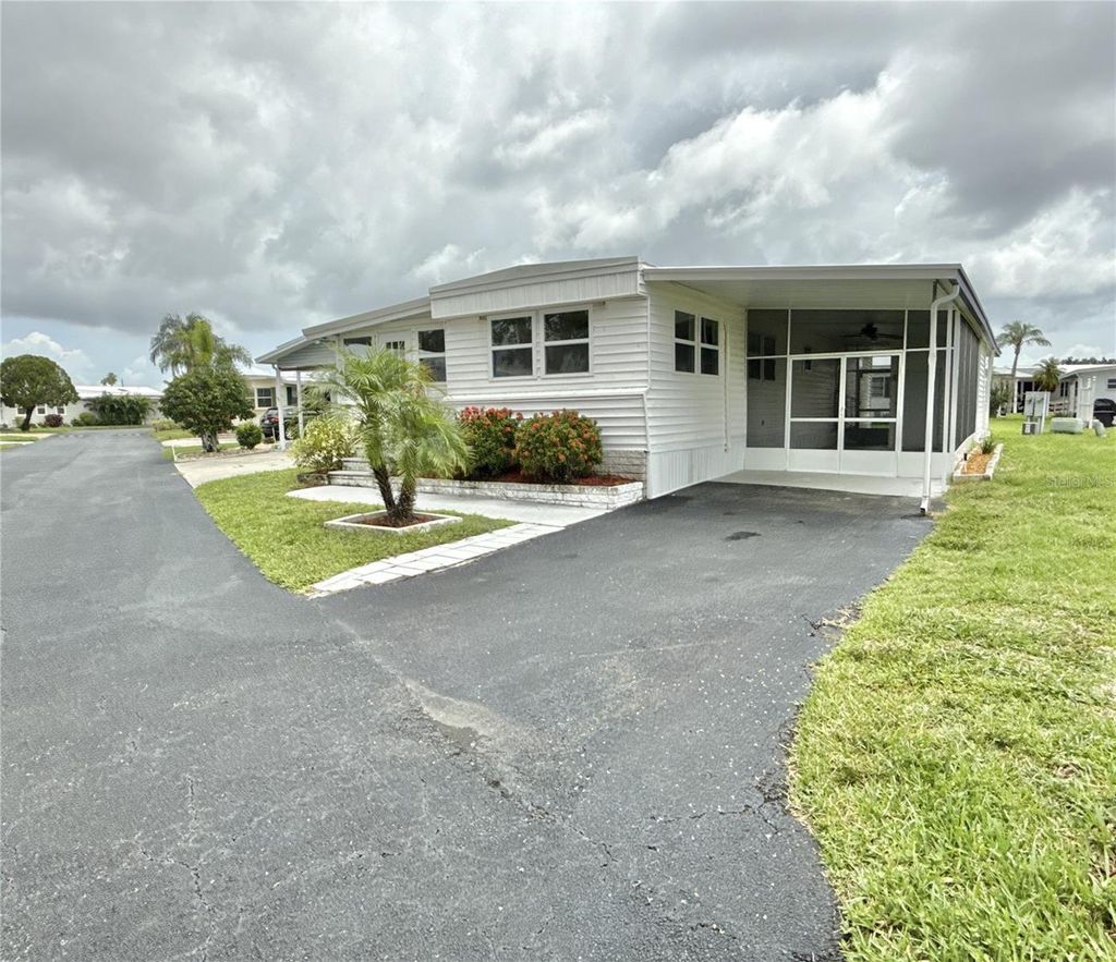 Photo of 7109 Mount Georgetown Drive NE #575, St Petersburg, FL 33702 (MLS # TB8403620)