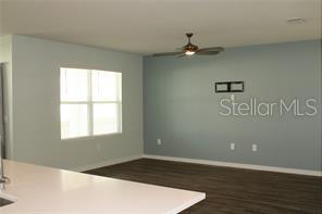 STAR FARMS PH IV SUBPH D & E - Residential Lease