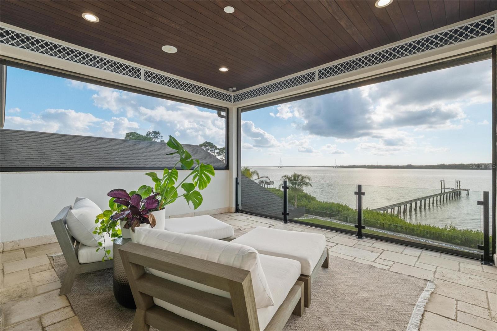 TAMPASHORES BAY SEC - Residential