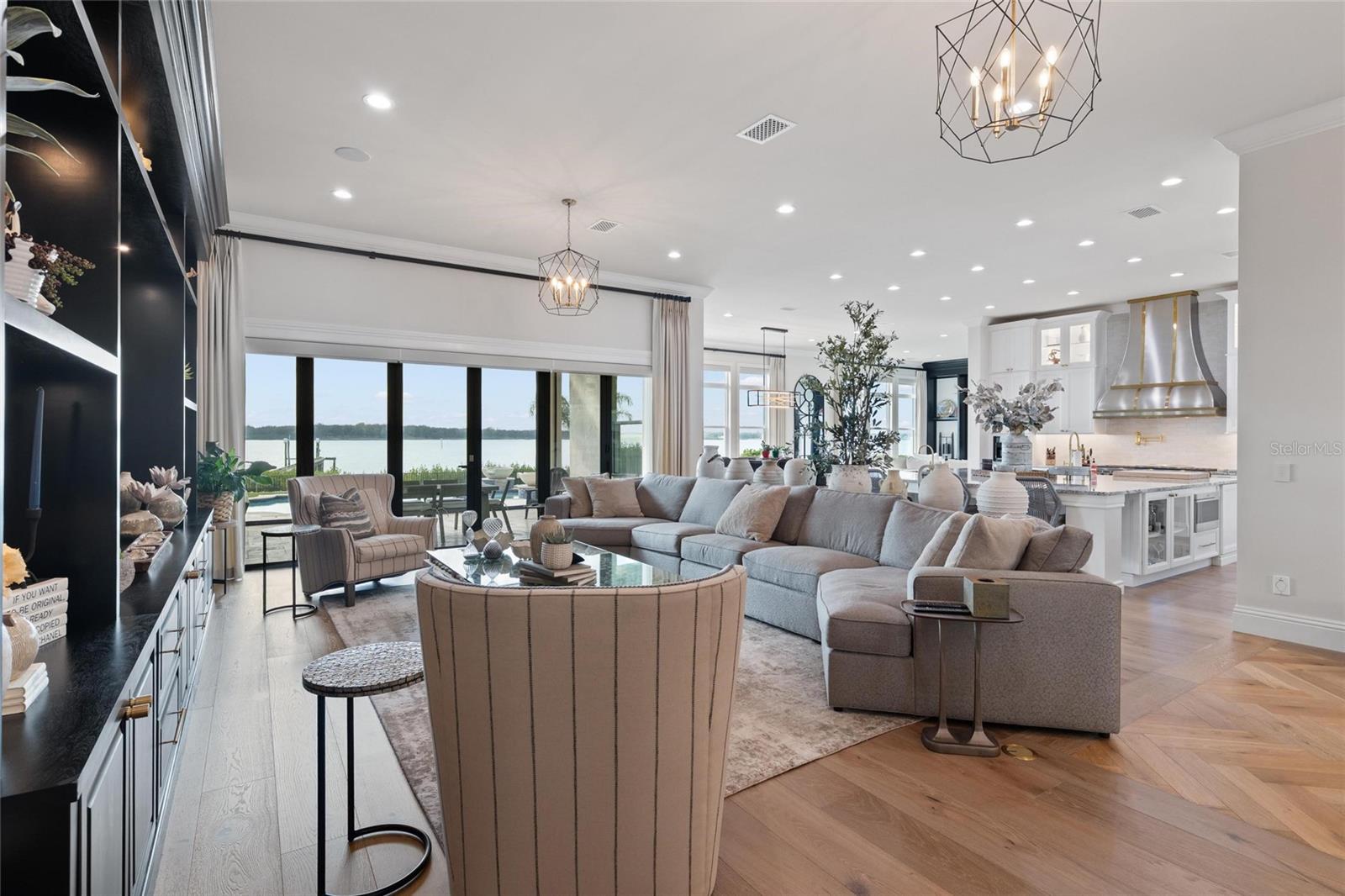 TAMPASHORES BAY SEC - Residential