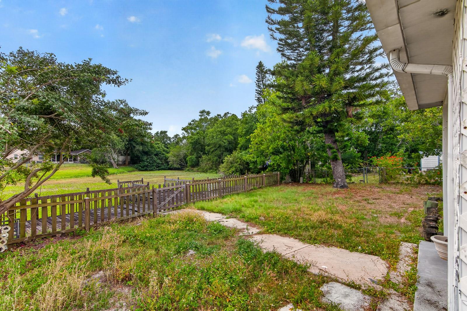 VENICE ESTATES 2ND ADD - Residential