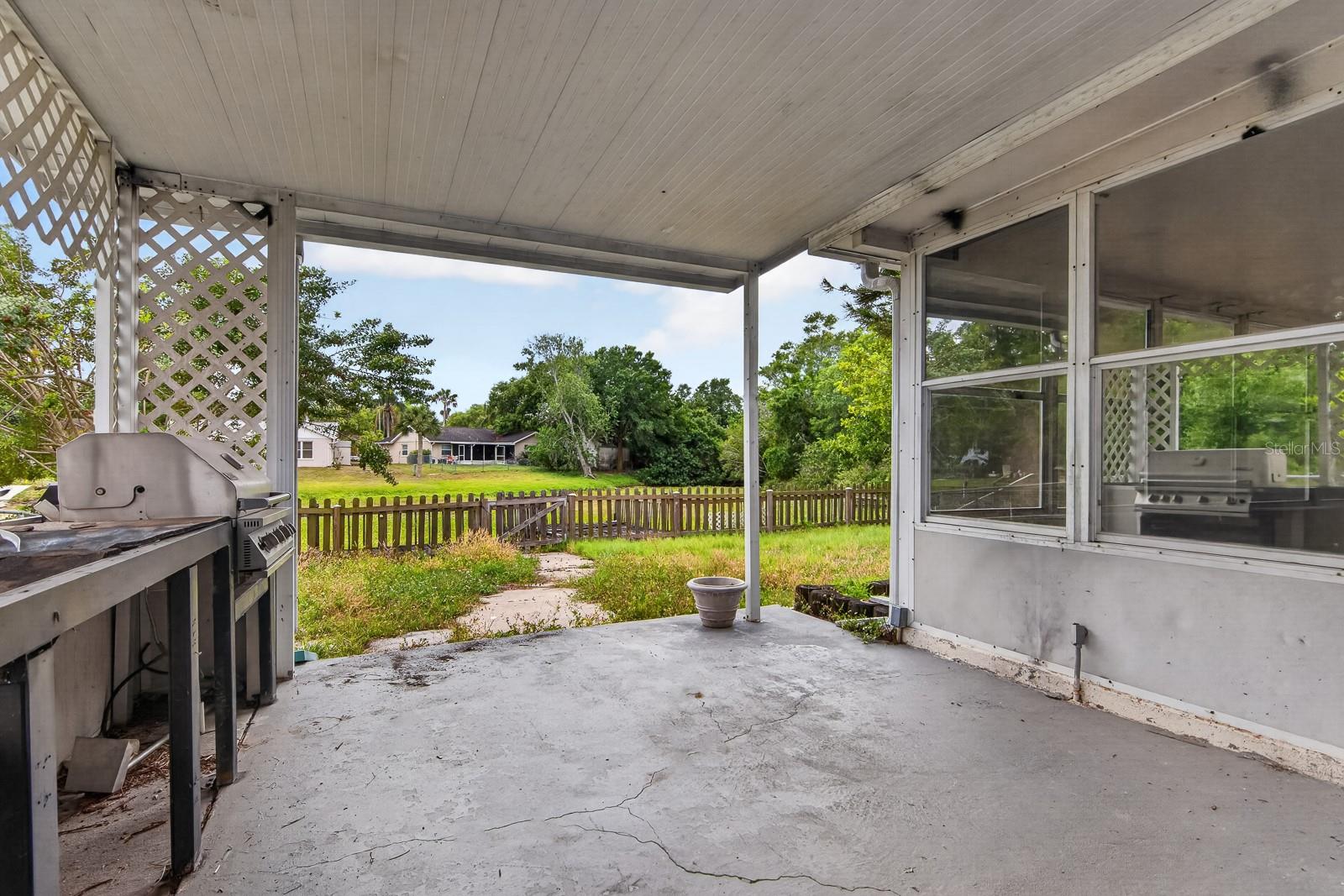 VENICE ESTATES 2ND ADD - Residential