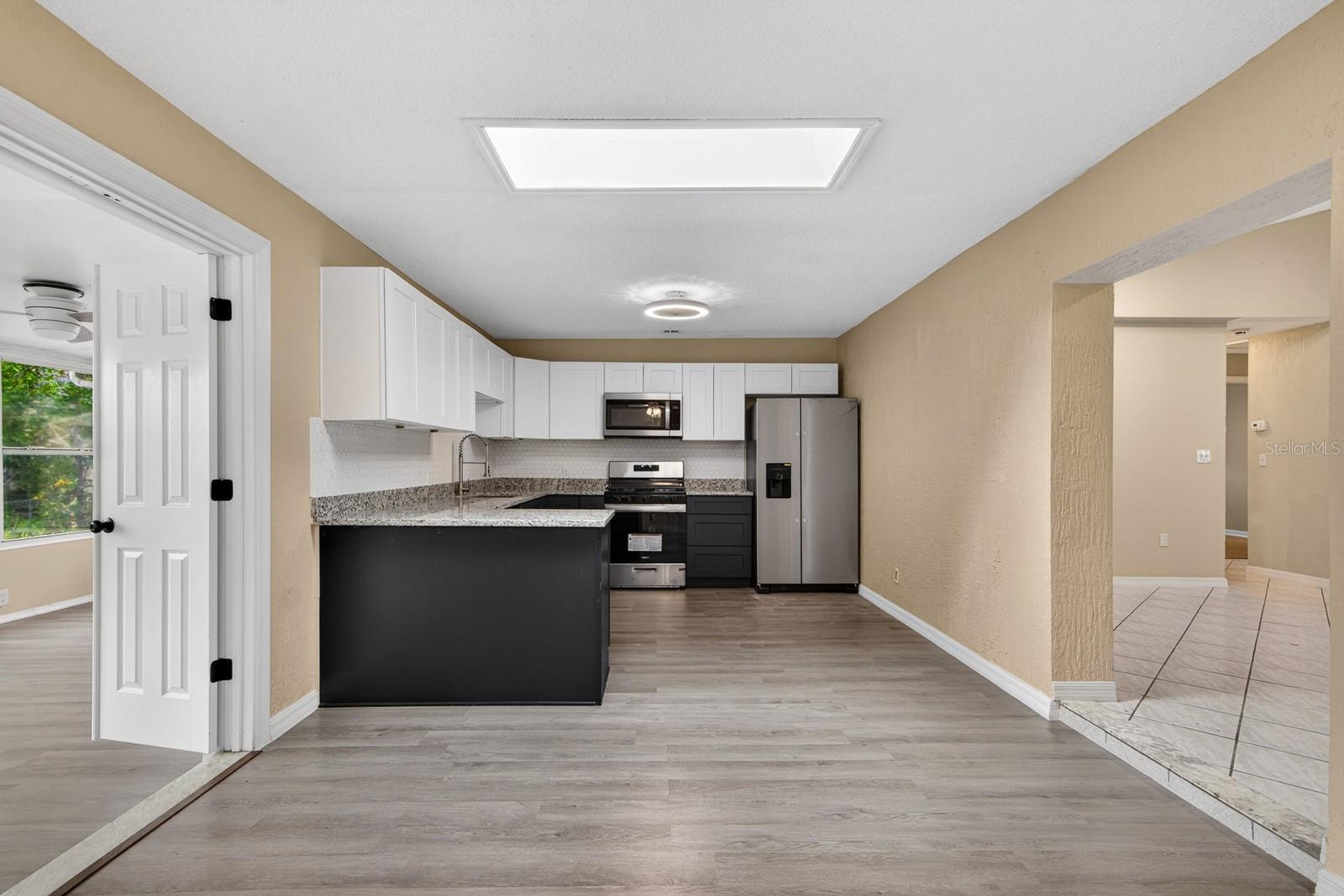 VENICE ESTATES 2ND ADD - Residential