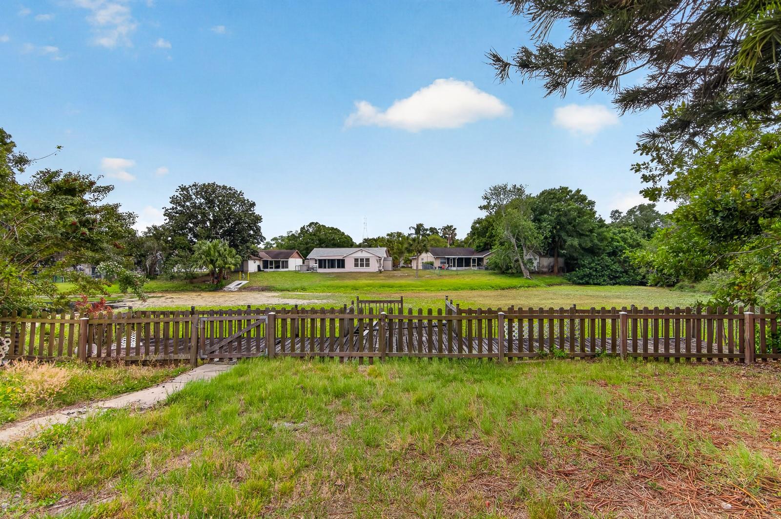 VENICE ESTATES 2ND ADD - Residential