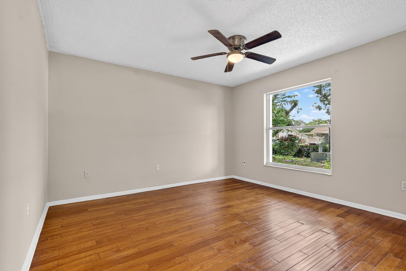 VENICE ESTATES 2ND ADD - Residential