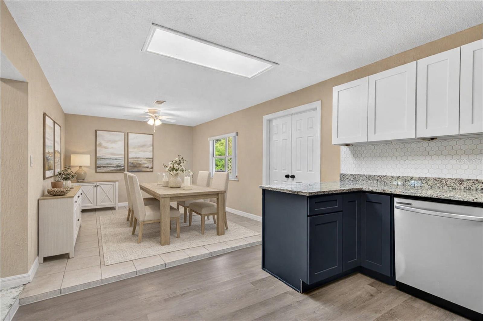 VENICE ESTATES 2ND ADD - Residential