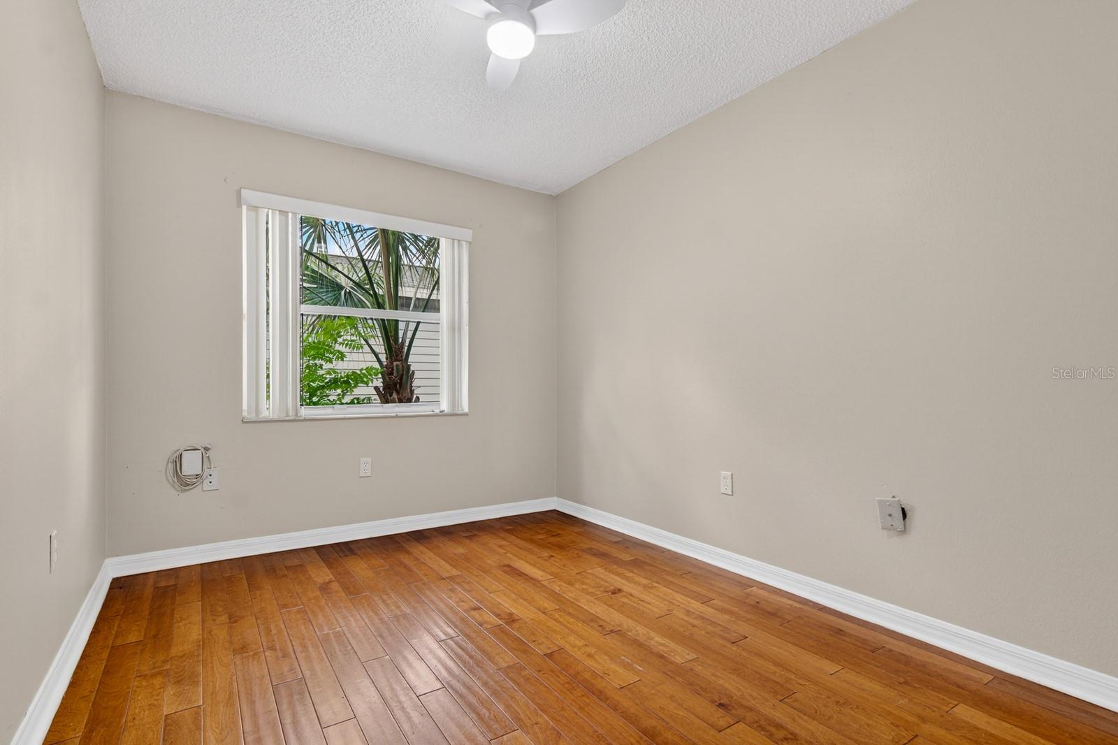 VENICE ESTATES 2ND ADD - Residential