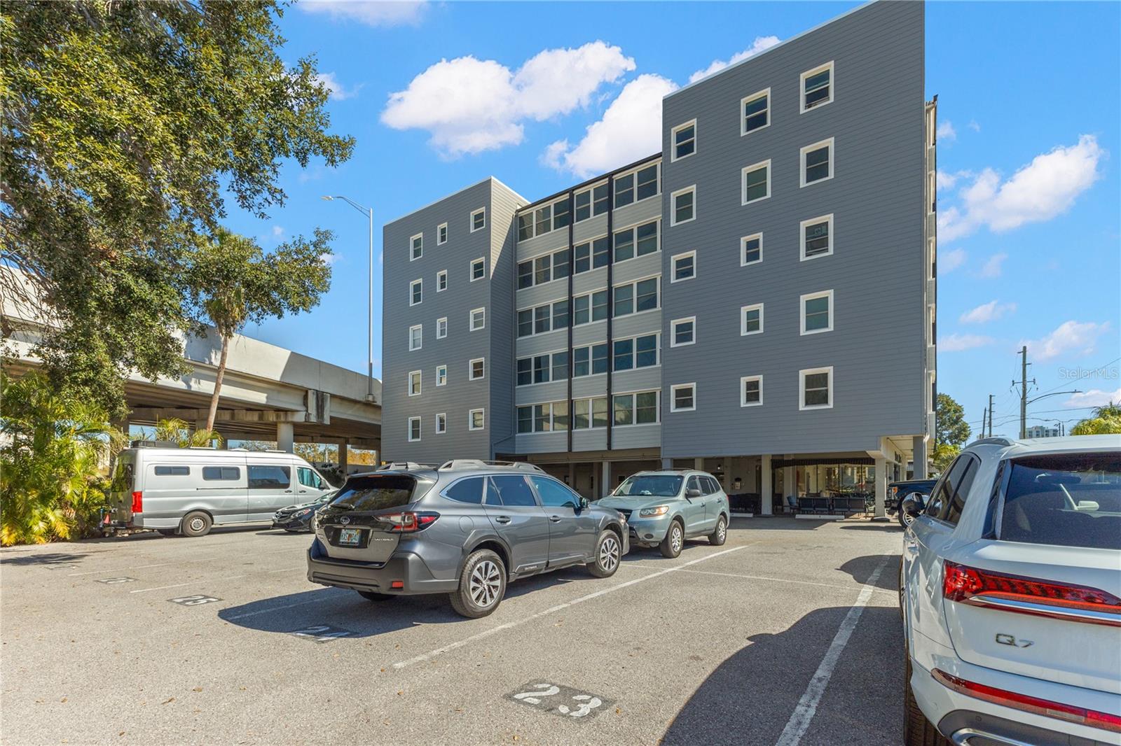 SUNCOAST TOWERS APTS CO-OP - Residential