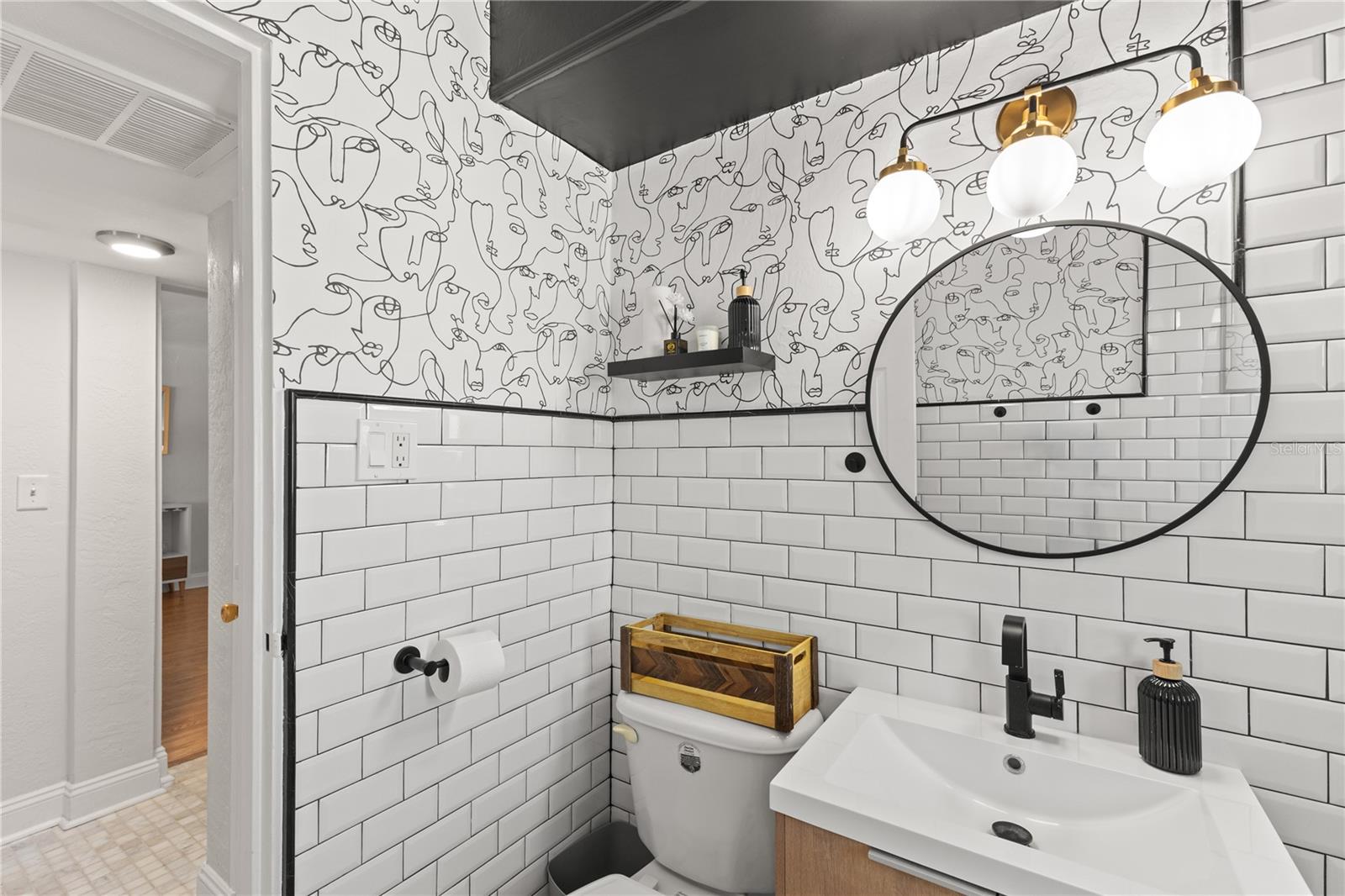 SUNCOAST TOWERS APTS CO-OP - Residential