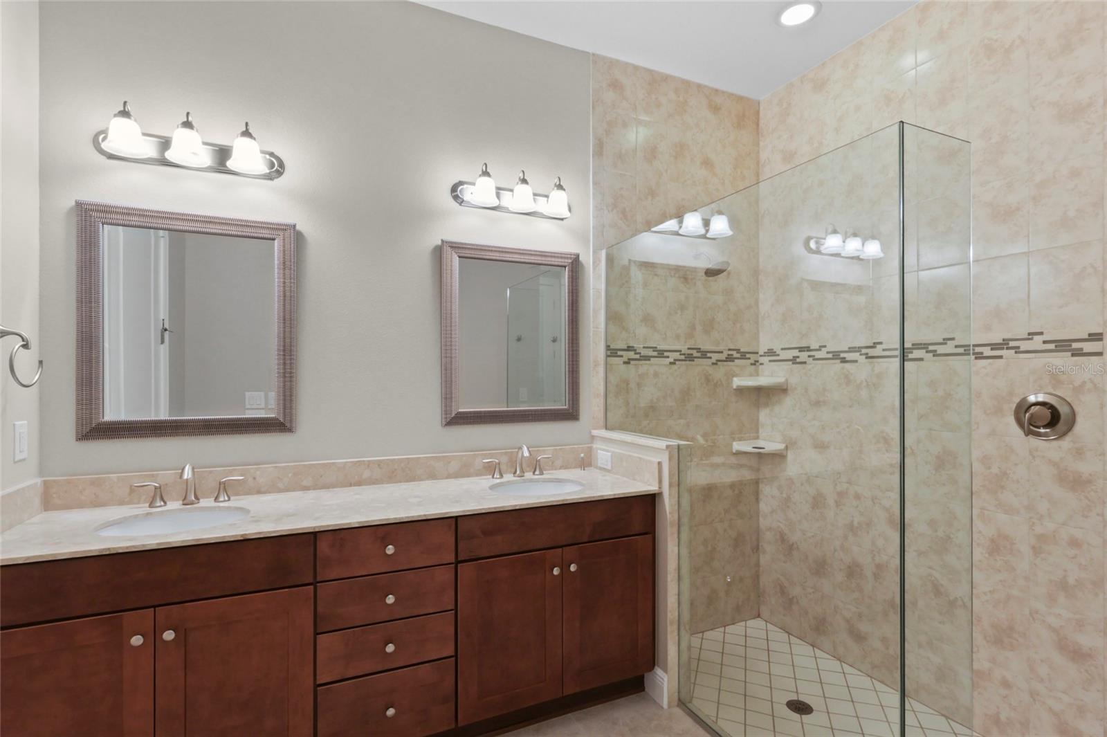 SARASOTA NATIONAL PH 1A - Residential