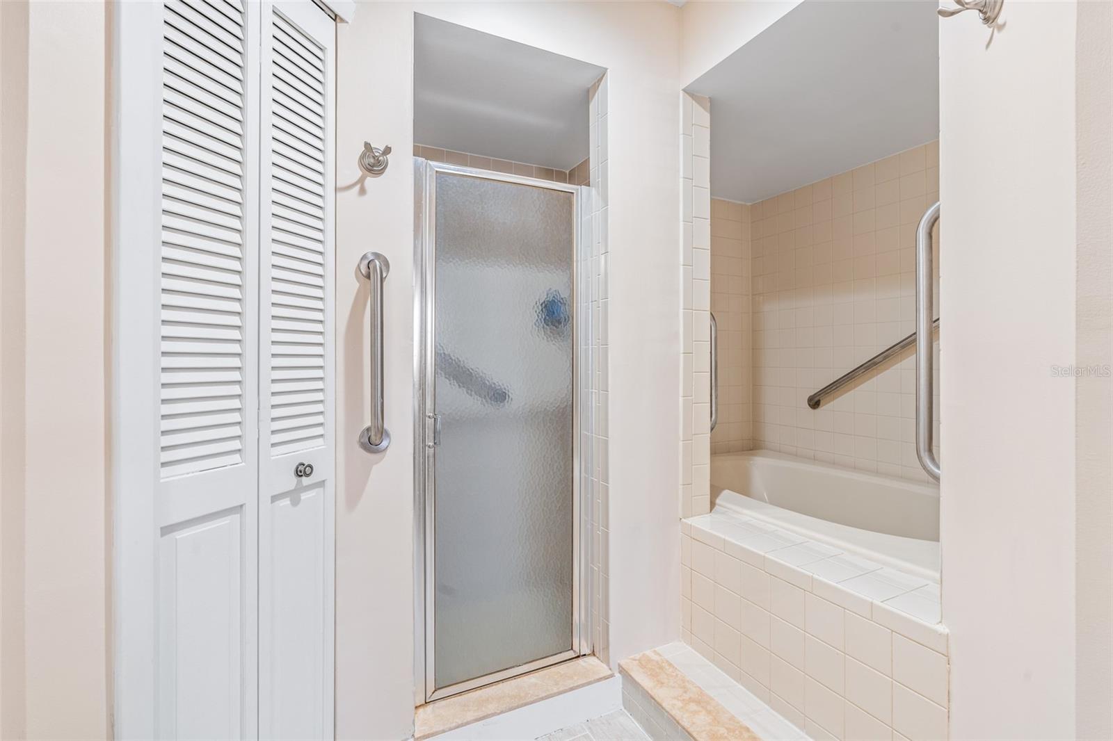 MARINA COVE - Residential