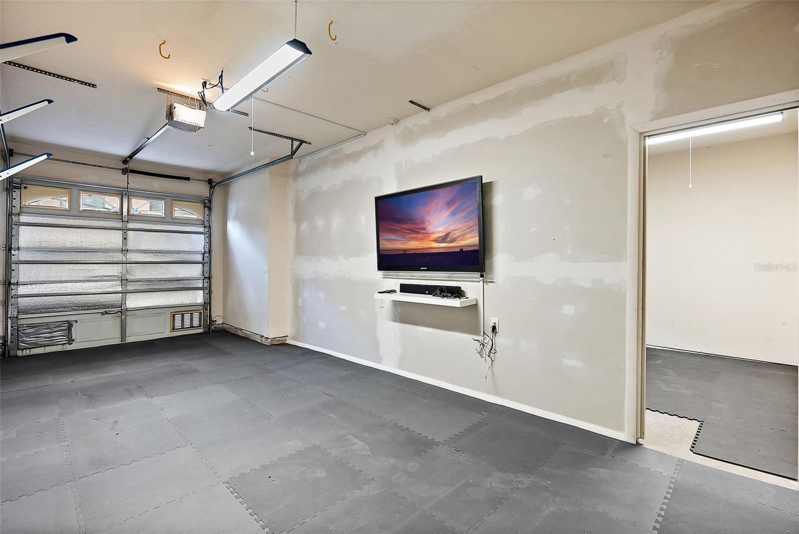 GRAND BELLAGIO AT BAYWATCH CONDO THE - Residential