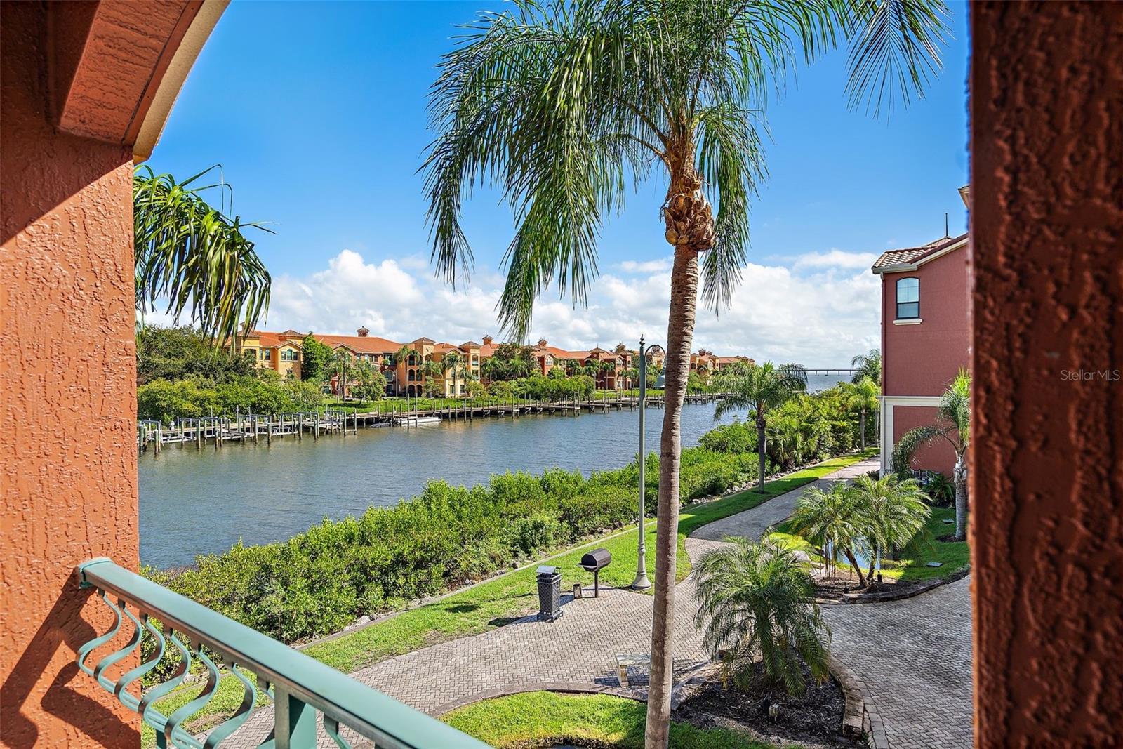 GRAND BELLAGIO AT BAYWATCH CONDO THE - Residential