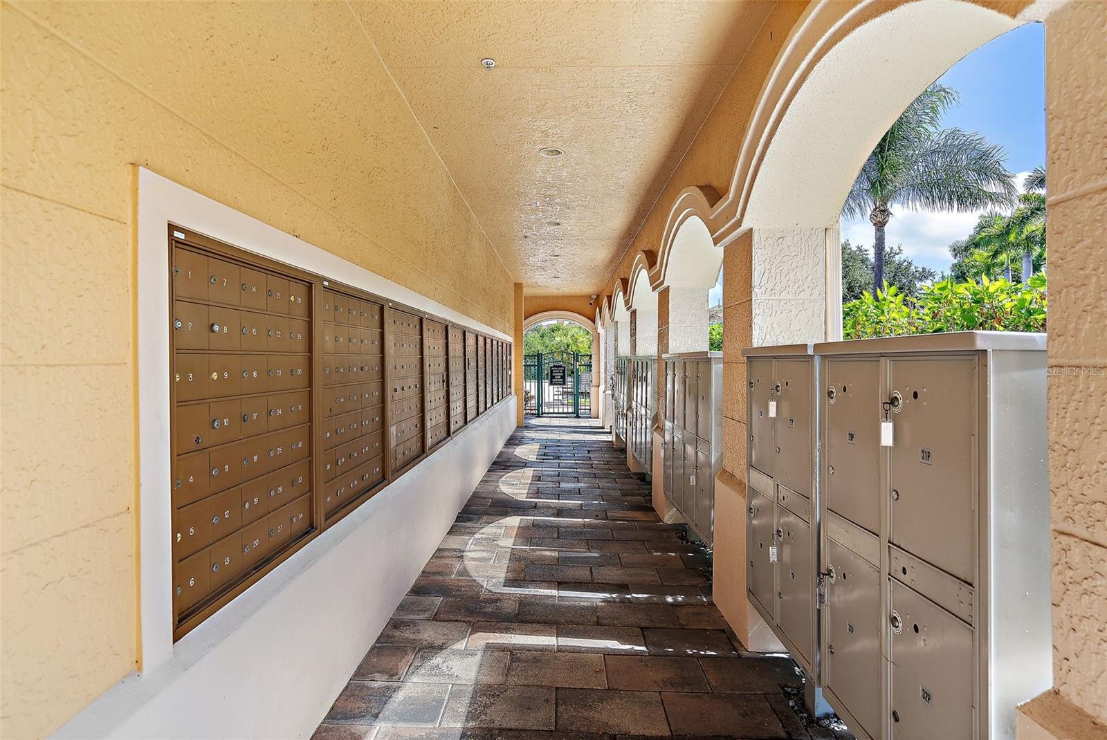 GRAND BELLAGIO AT BAYWATCH CONDO THE - Residential