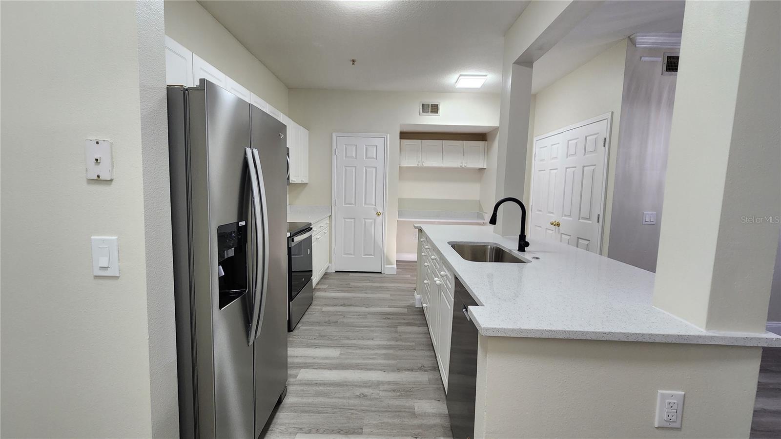 235 GOLDENRAIN DRIVE 102