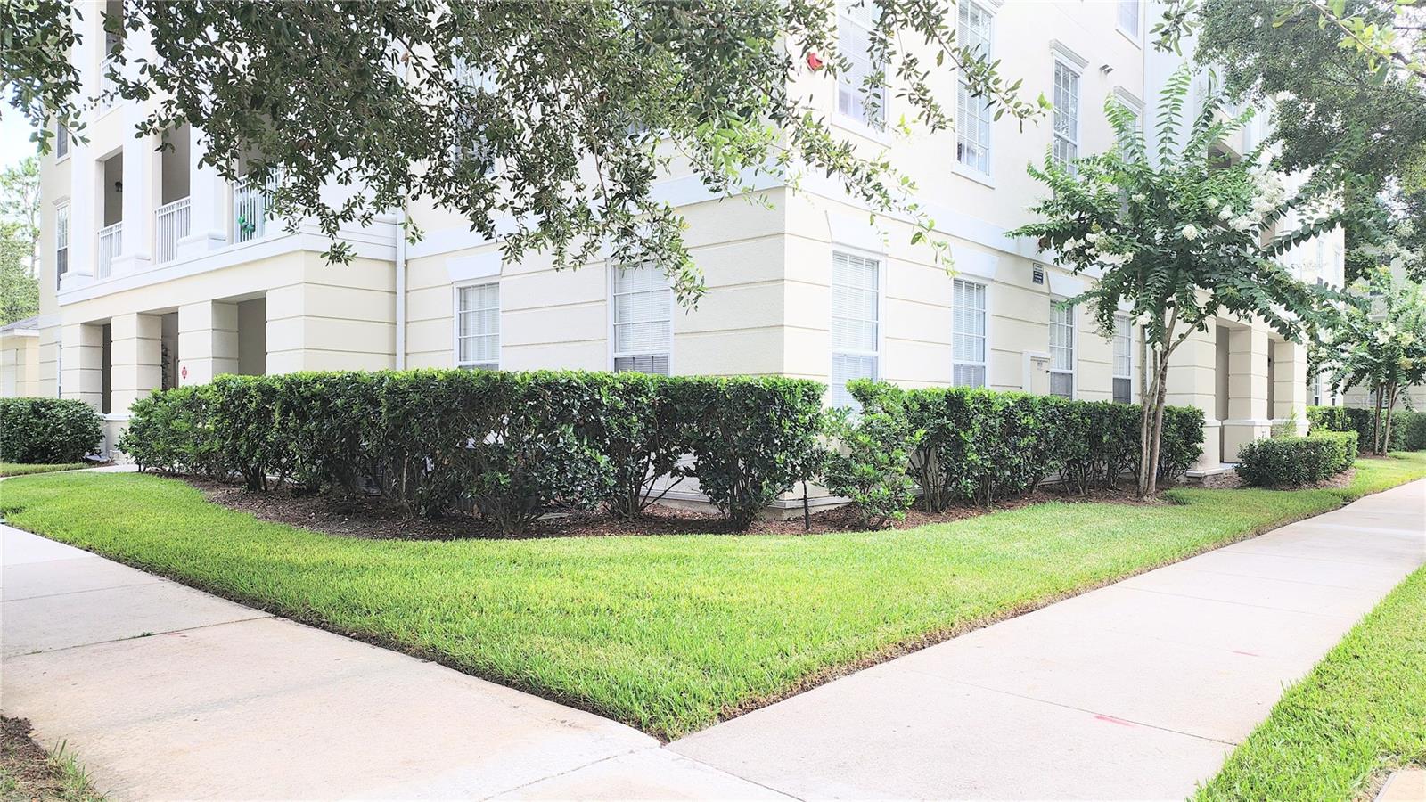 235 GOLDENRAIN DRIVE 102