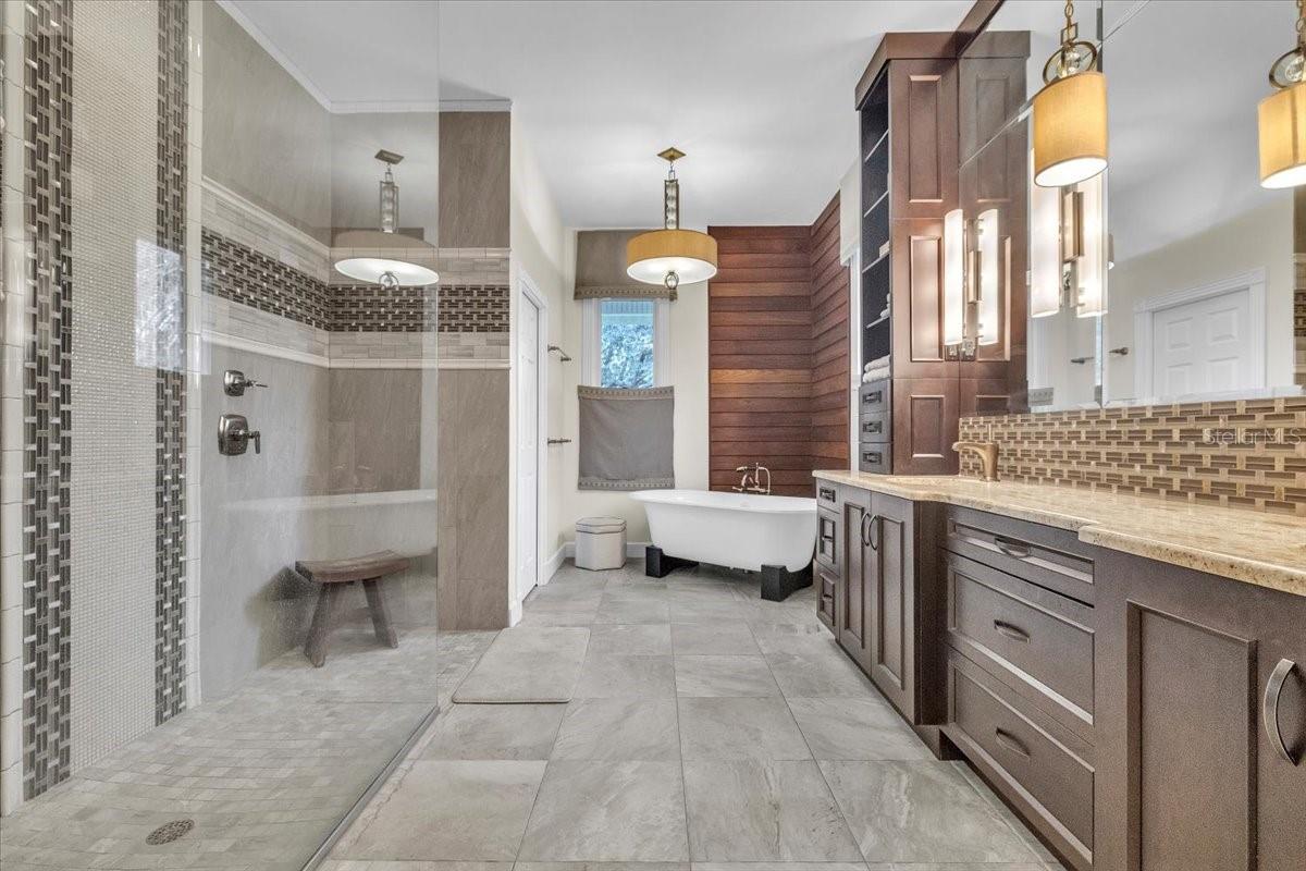 PUNTA GORDA - Residential