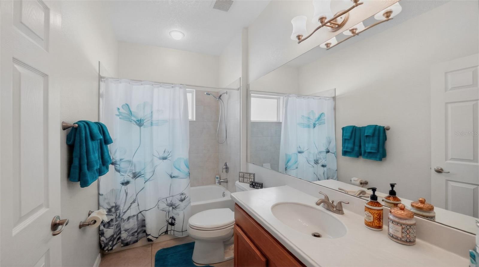 DRAYTON-PRESTON WOODS/PROVIDEN - Residential