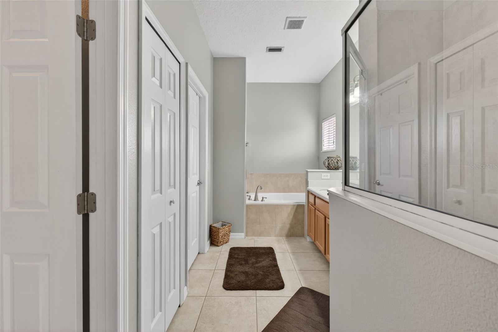 DRAYTON-PRESTON WOODS/PROVIDEN - Residential