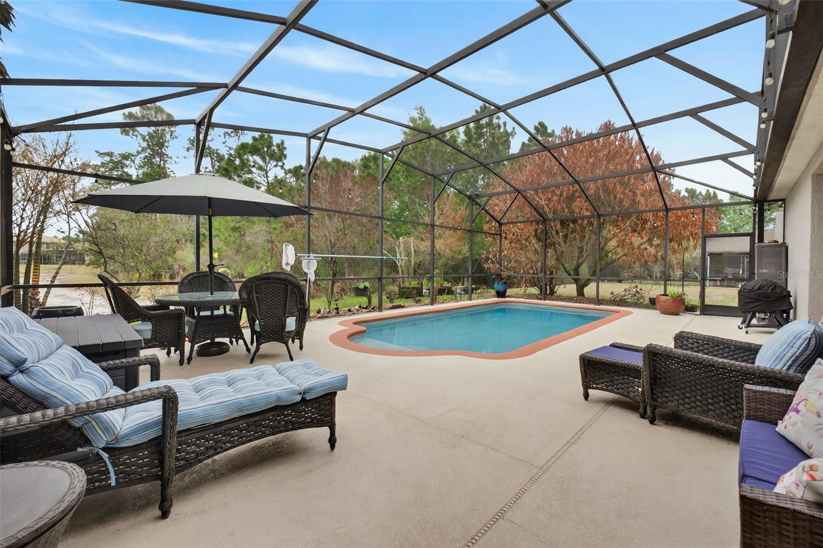 DRAYTON-PRESTON WOODS/PROVIDEN - Residential